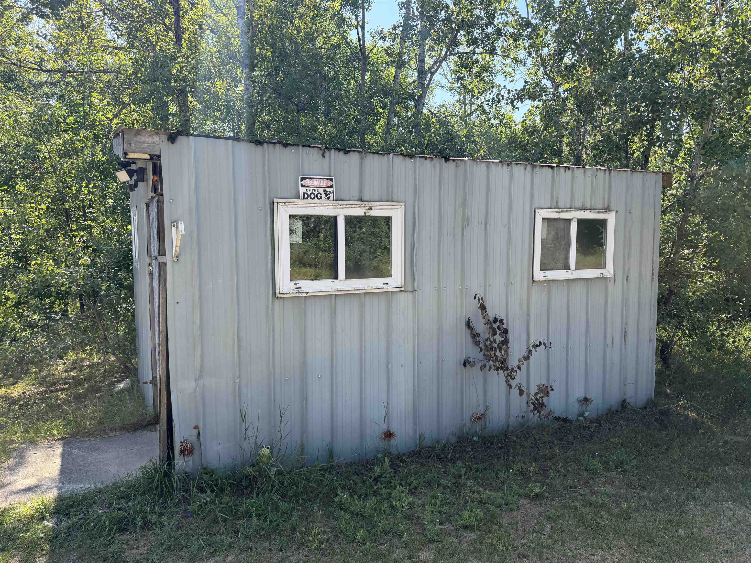 main property photo 33