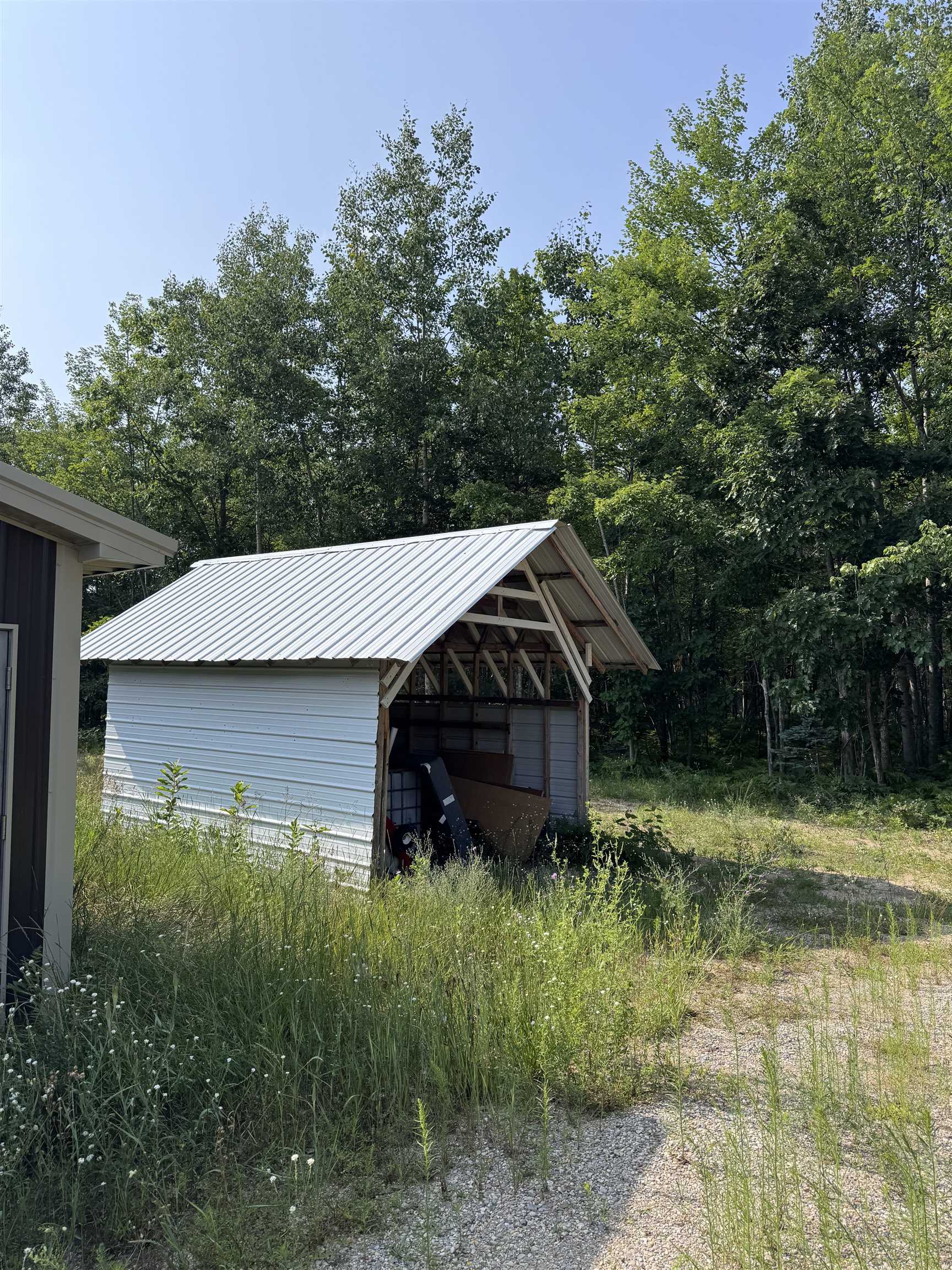 main property photo 52