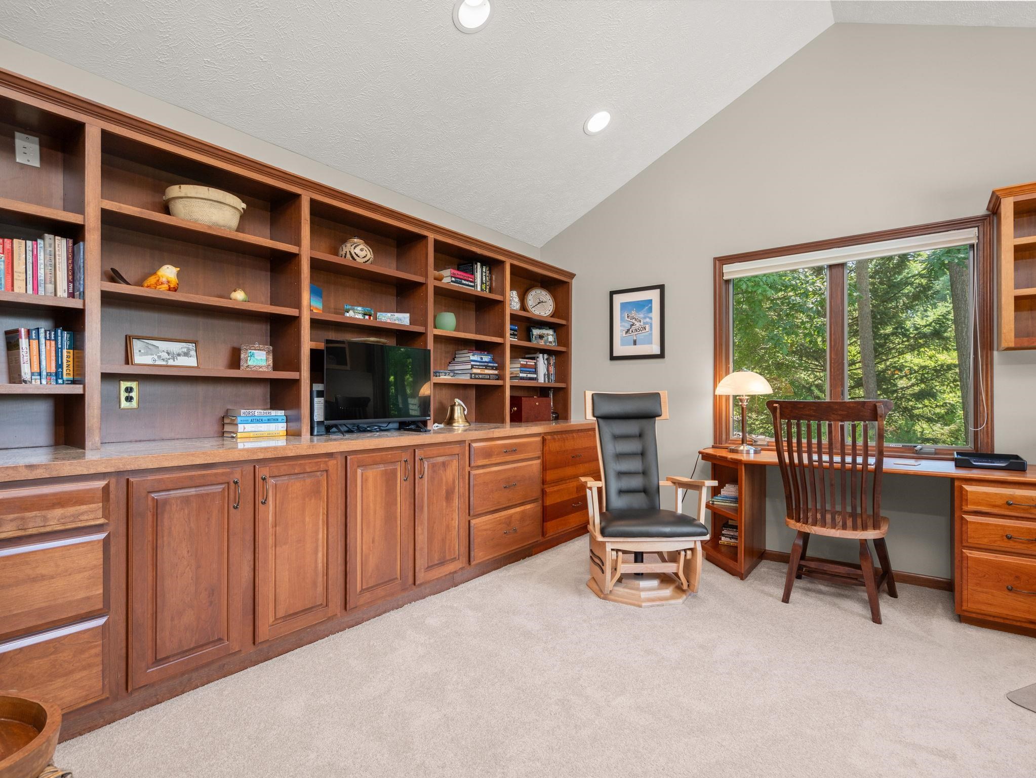 property viewer photo 12