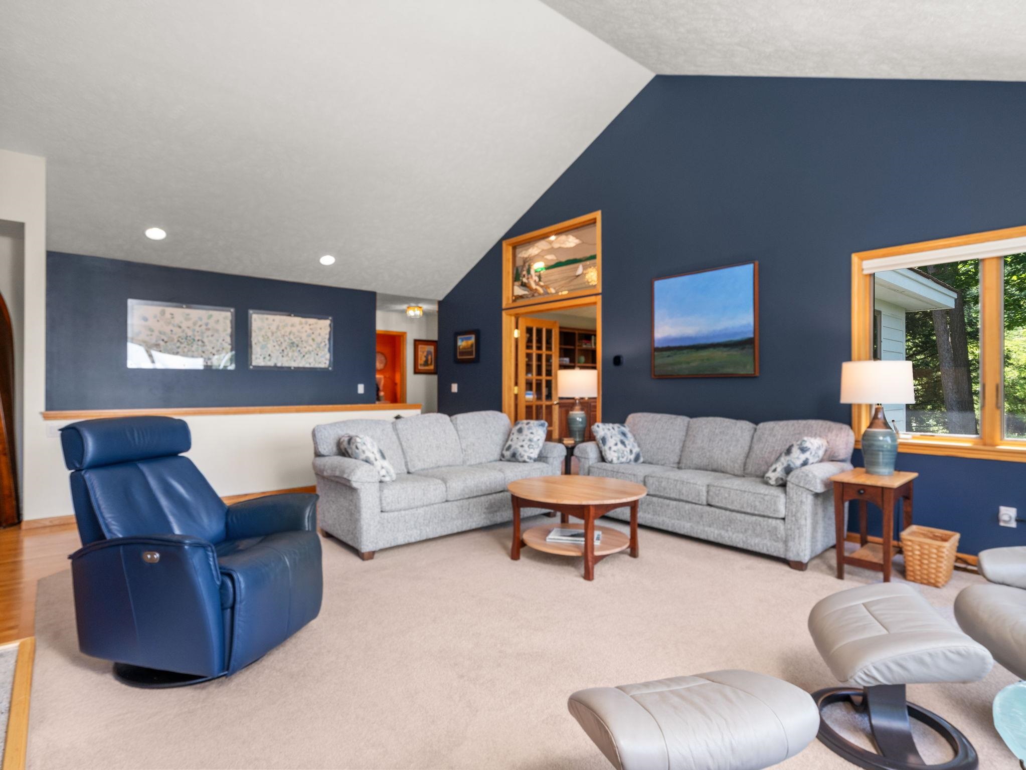 property viewer photo 8