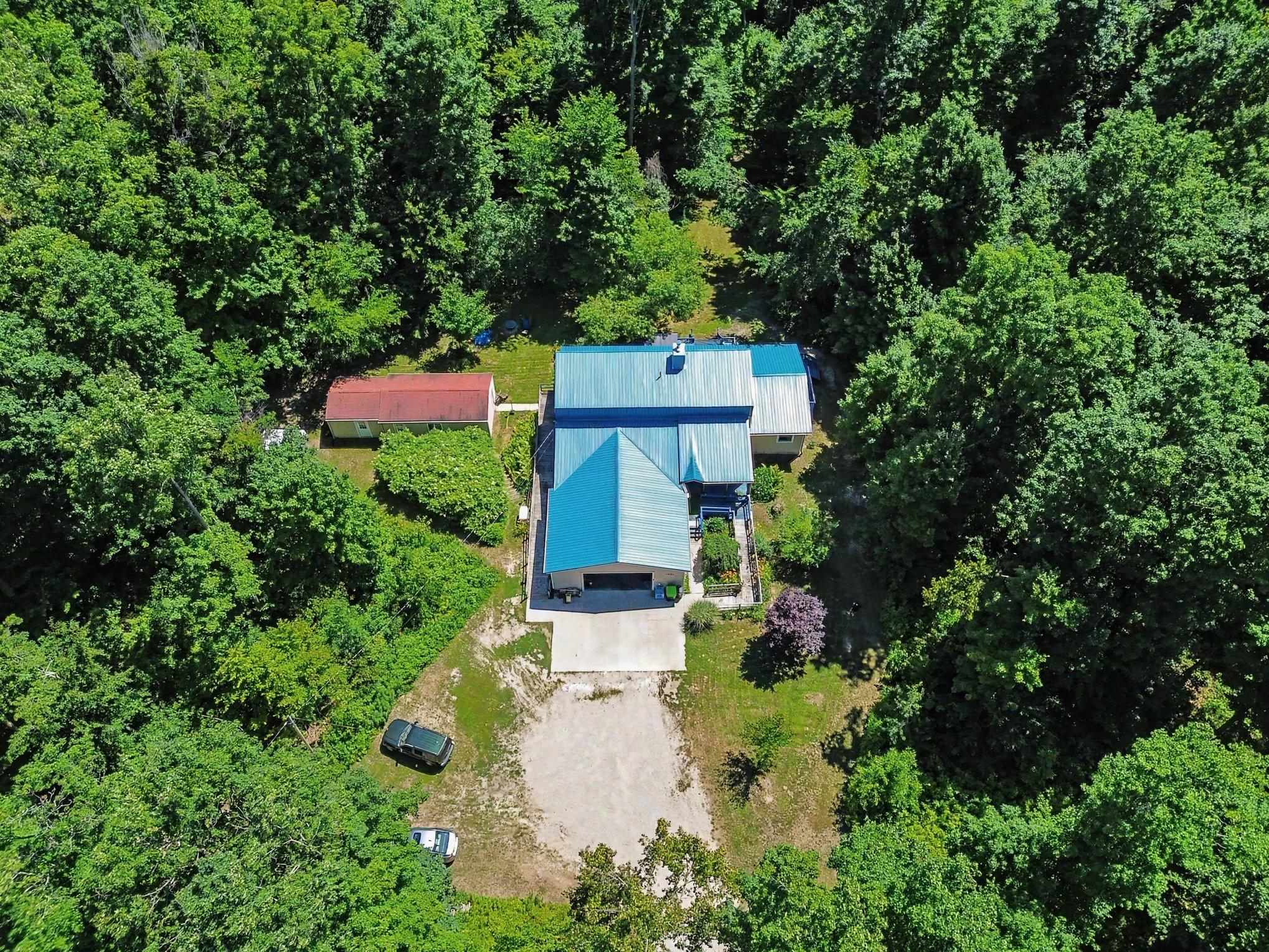 main property photo 29