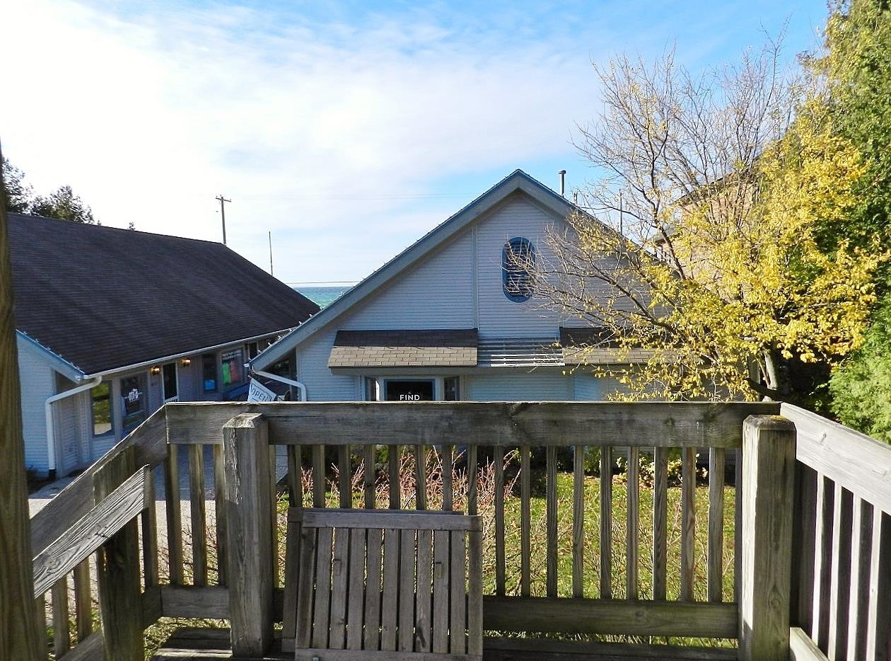 main property photo 19