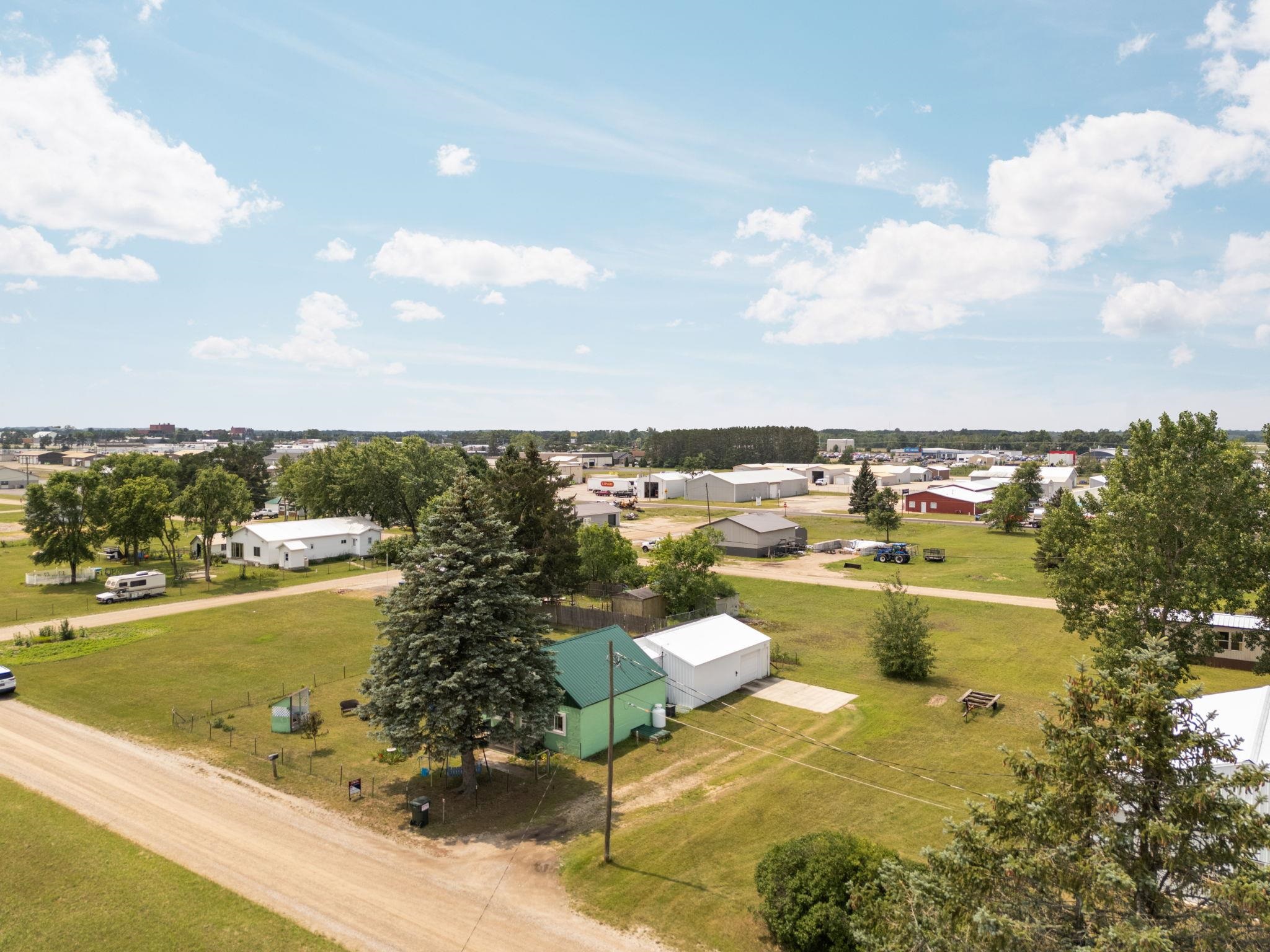 main property photo 26