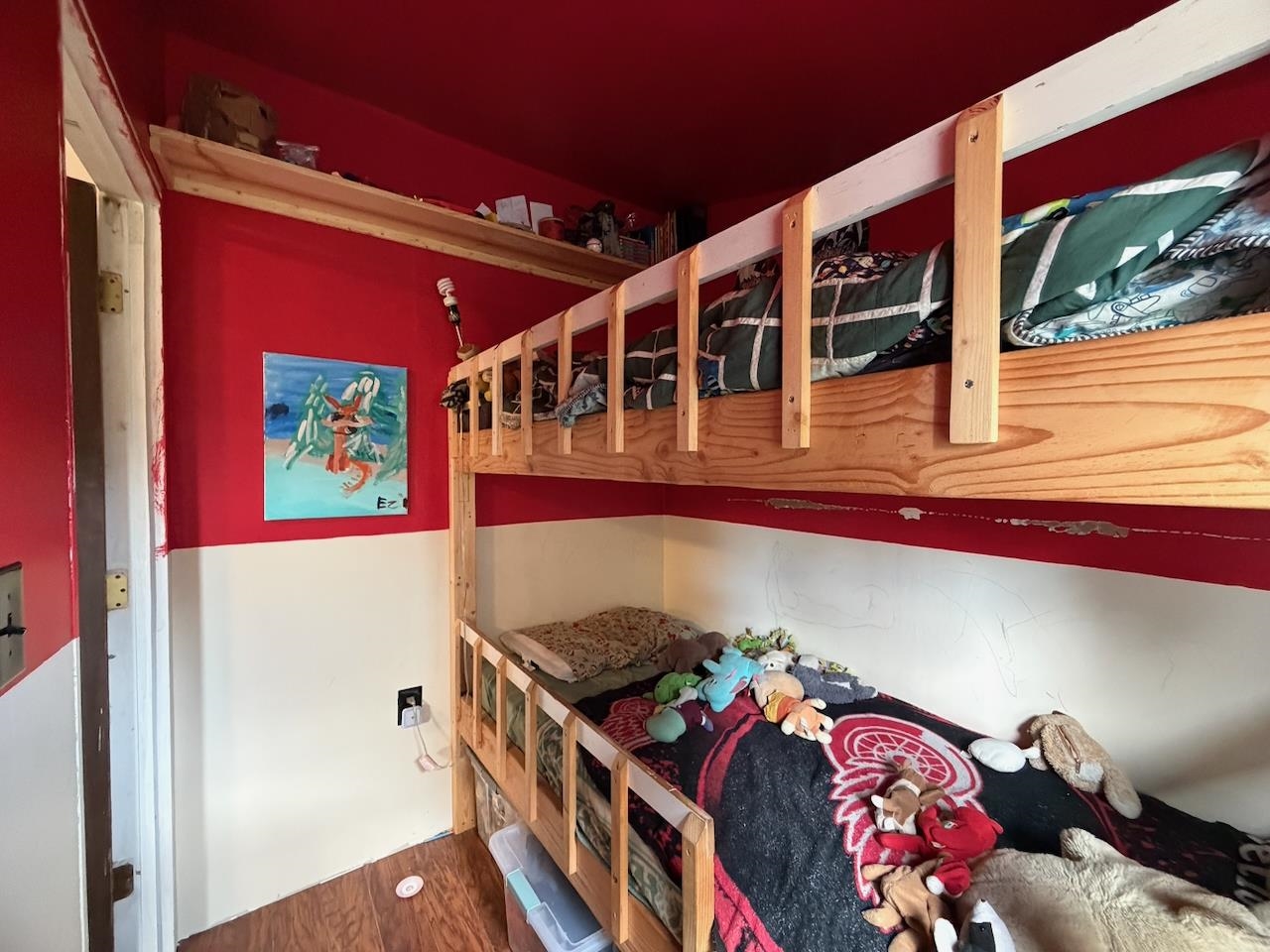main property photo 13
