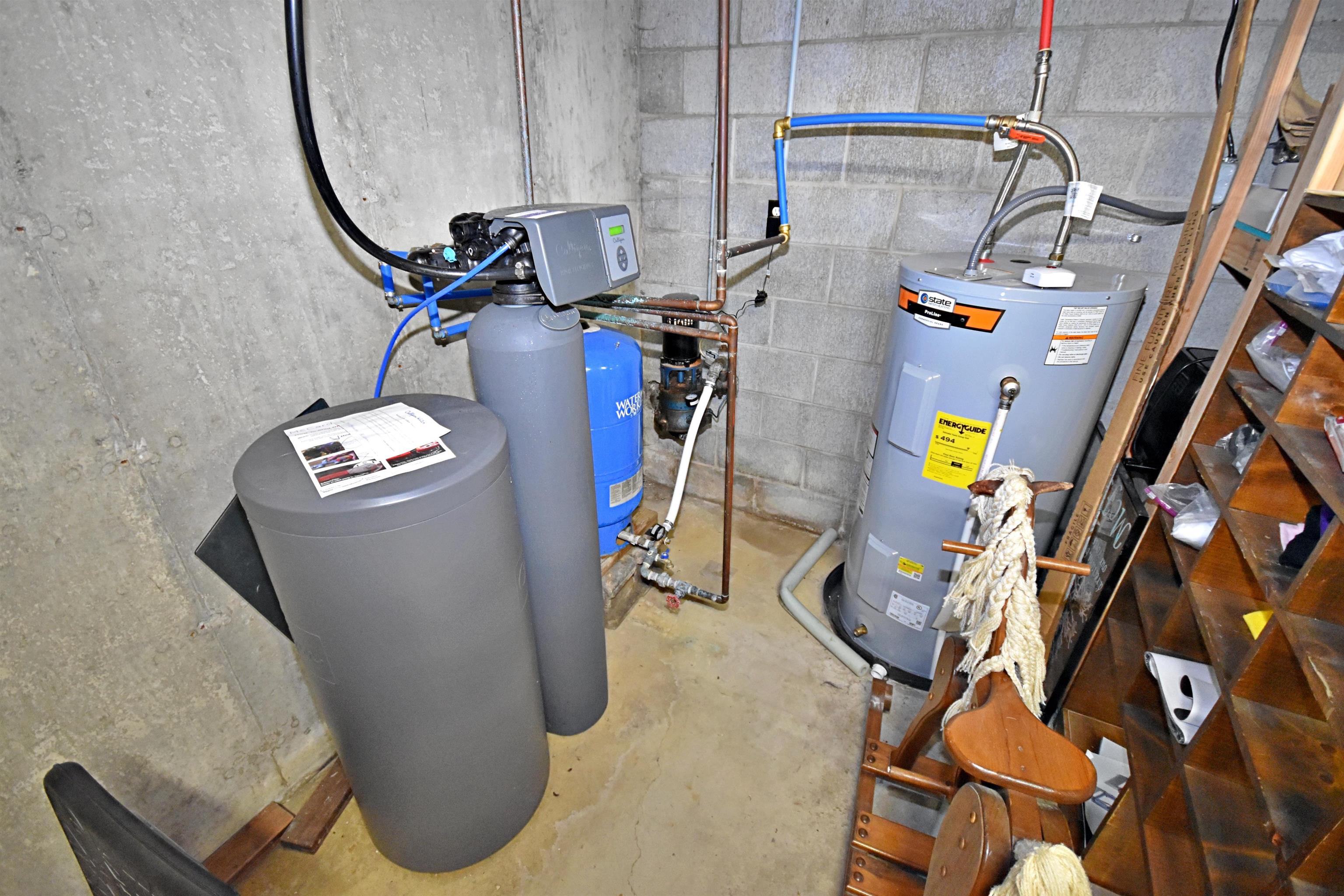 main property photo 30