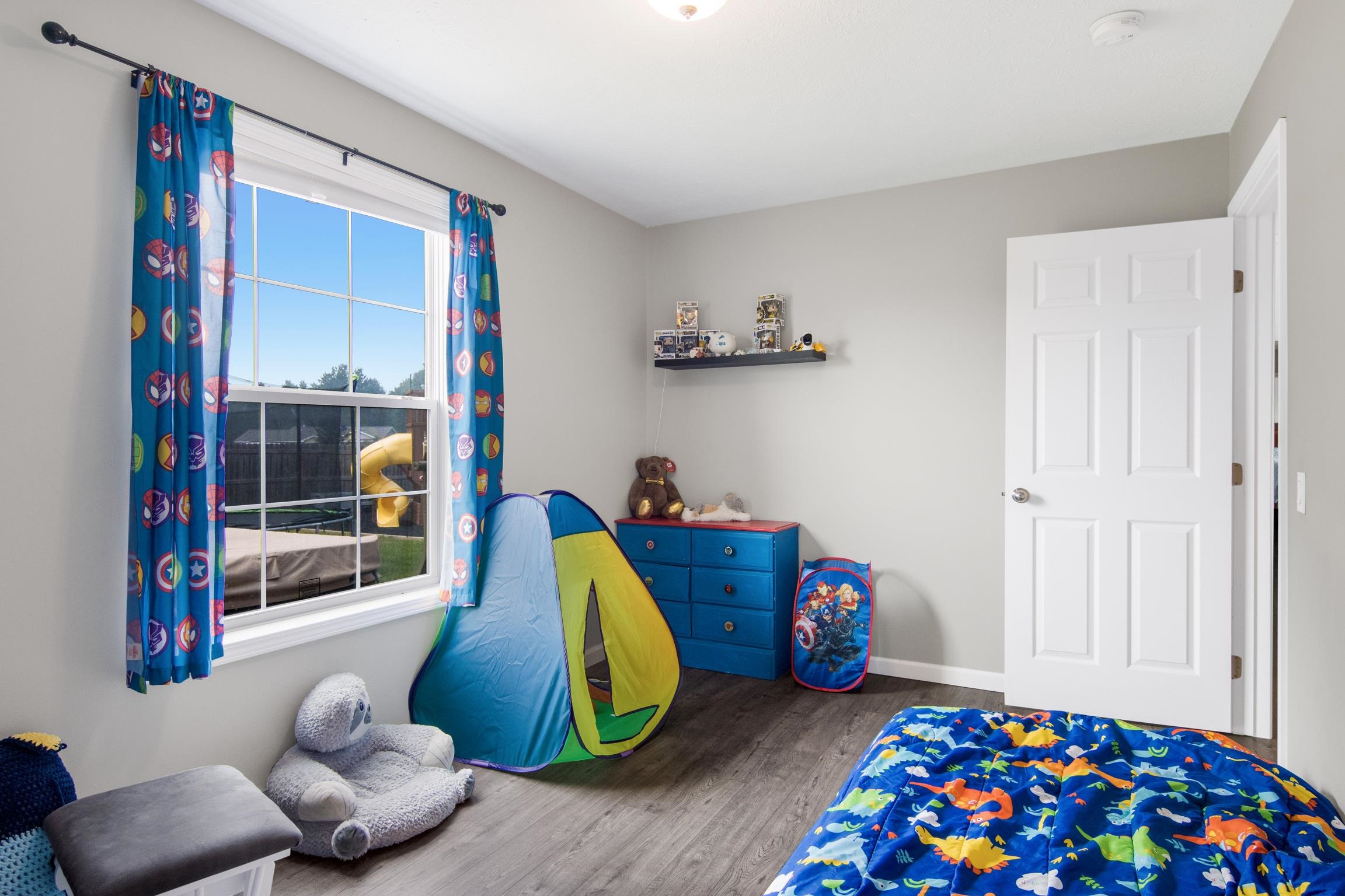 main property photo 39