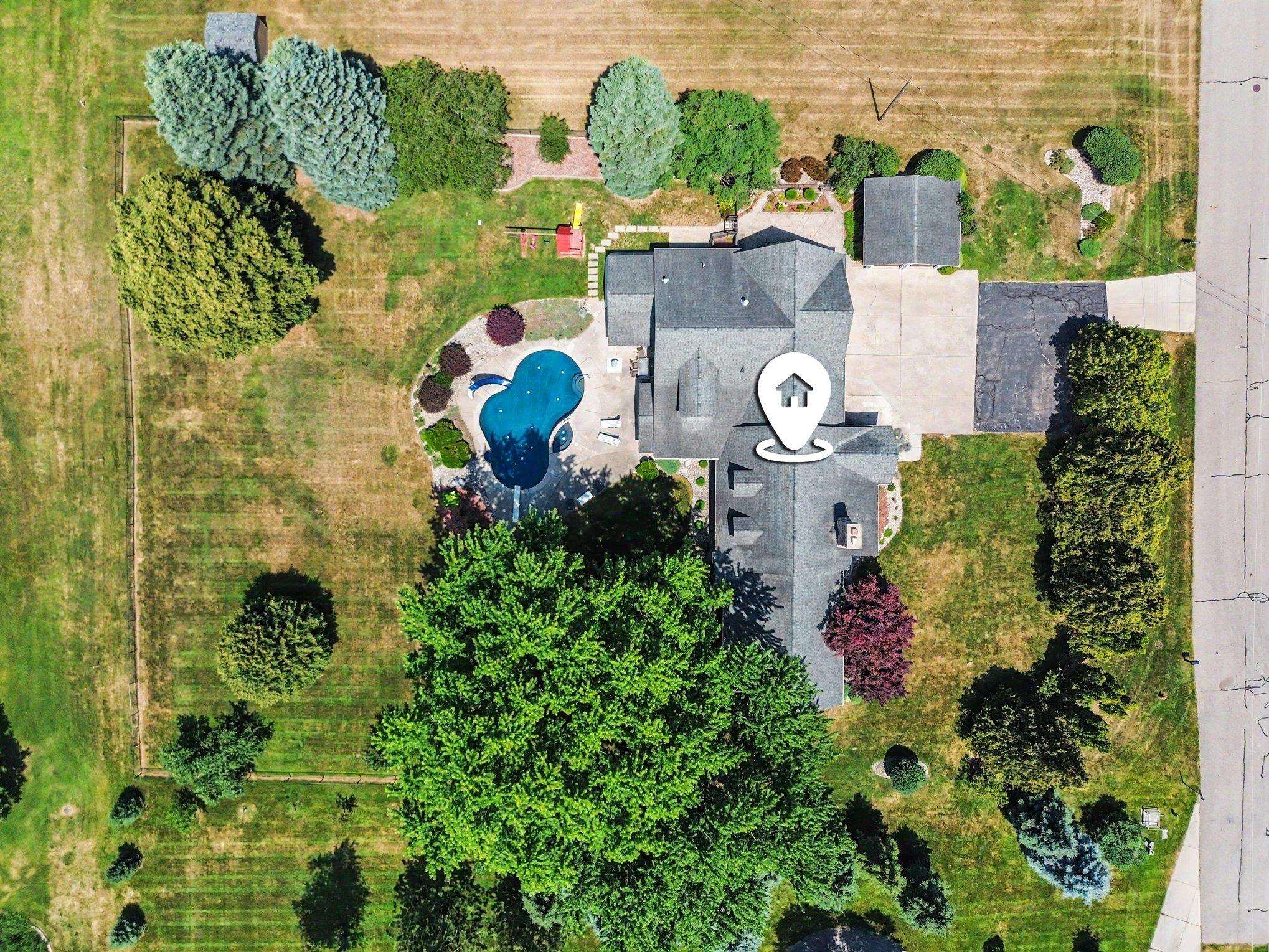 main property photo 68