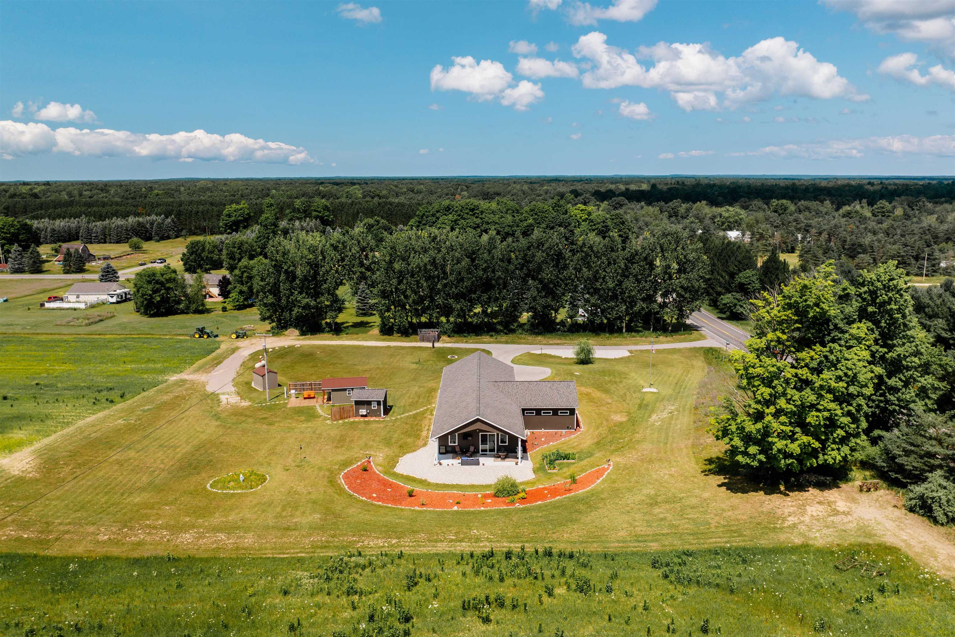 main property photo 75