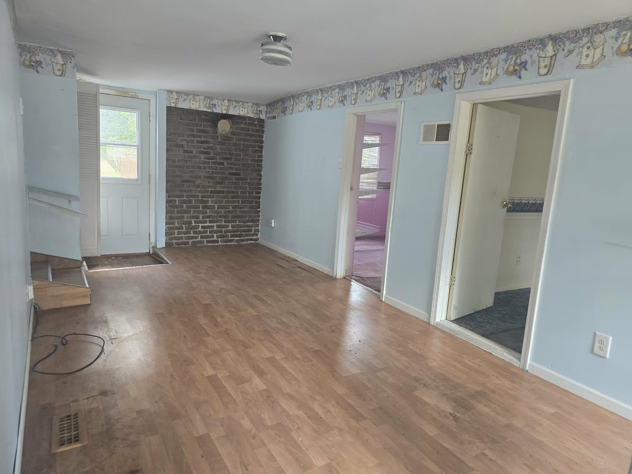 main property photo 3