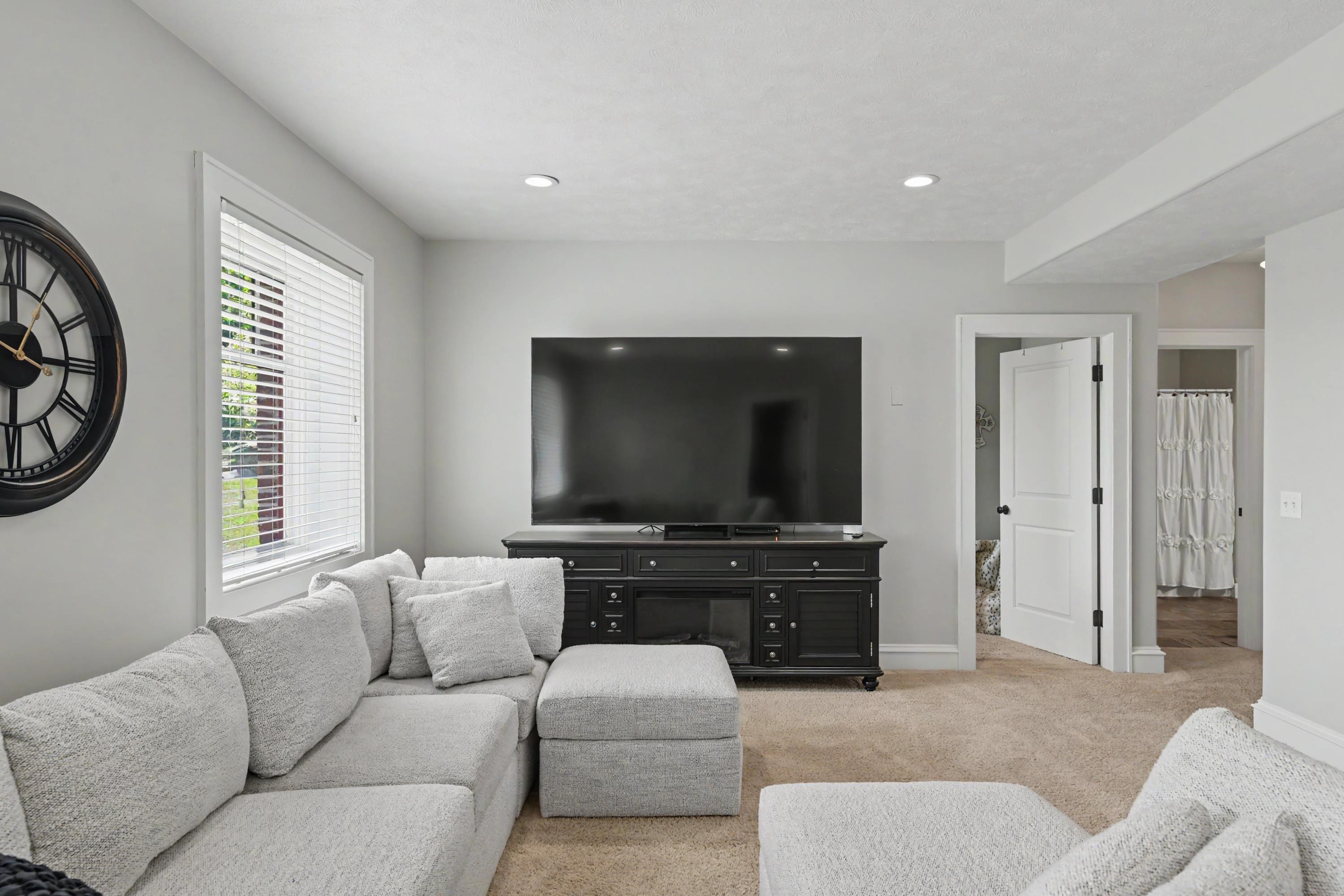 main property photo 71