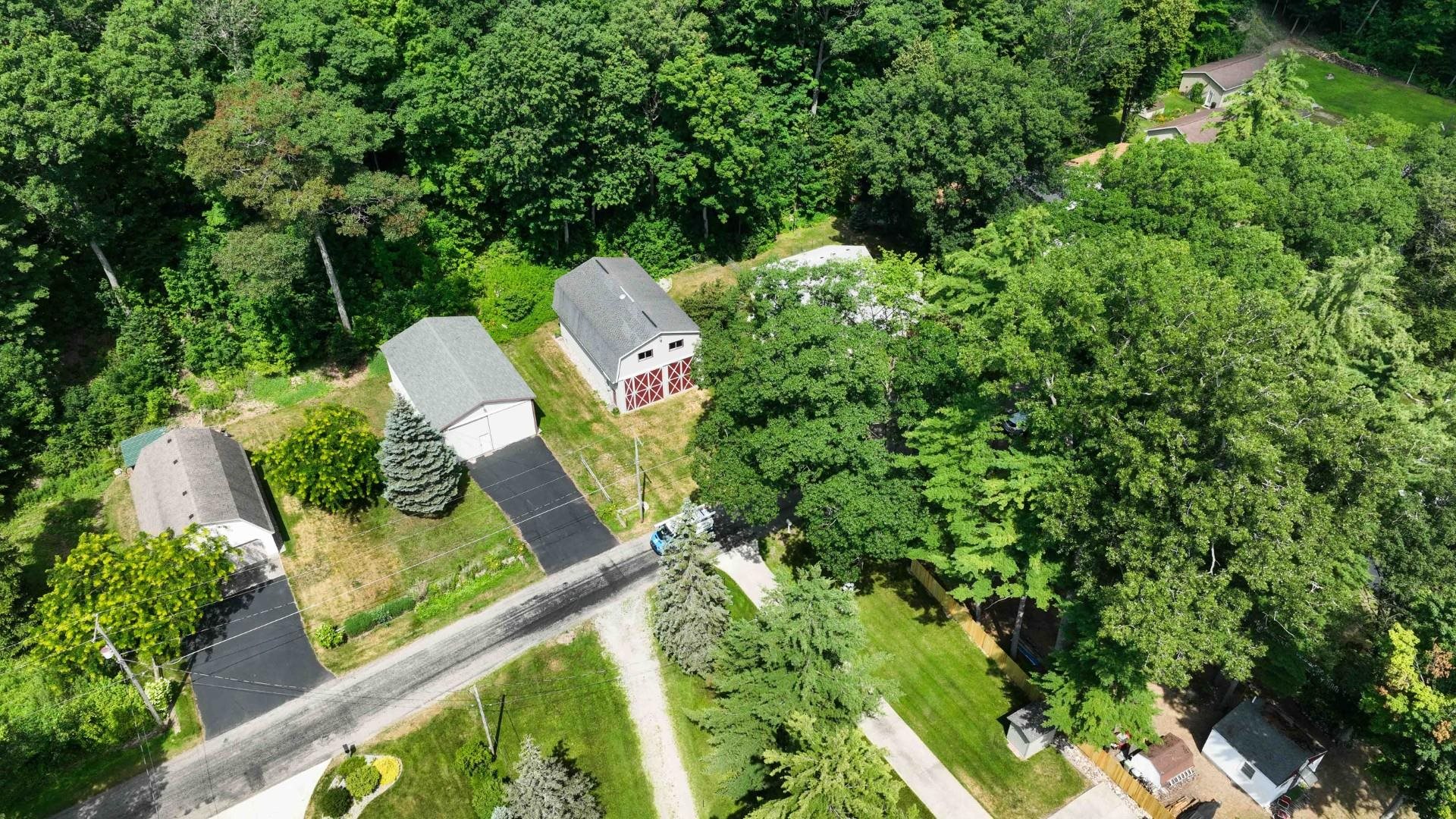main property photo 96