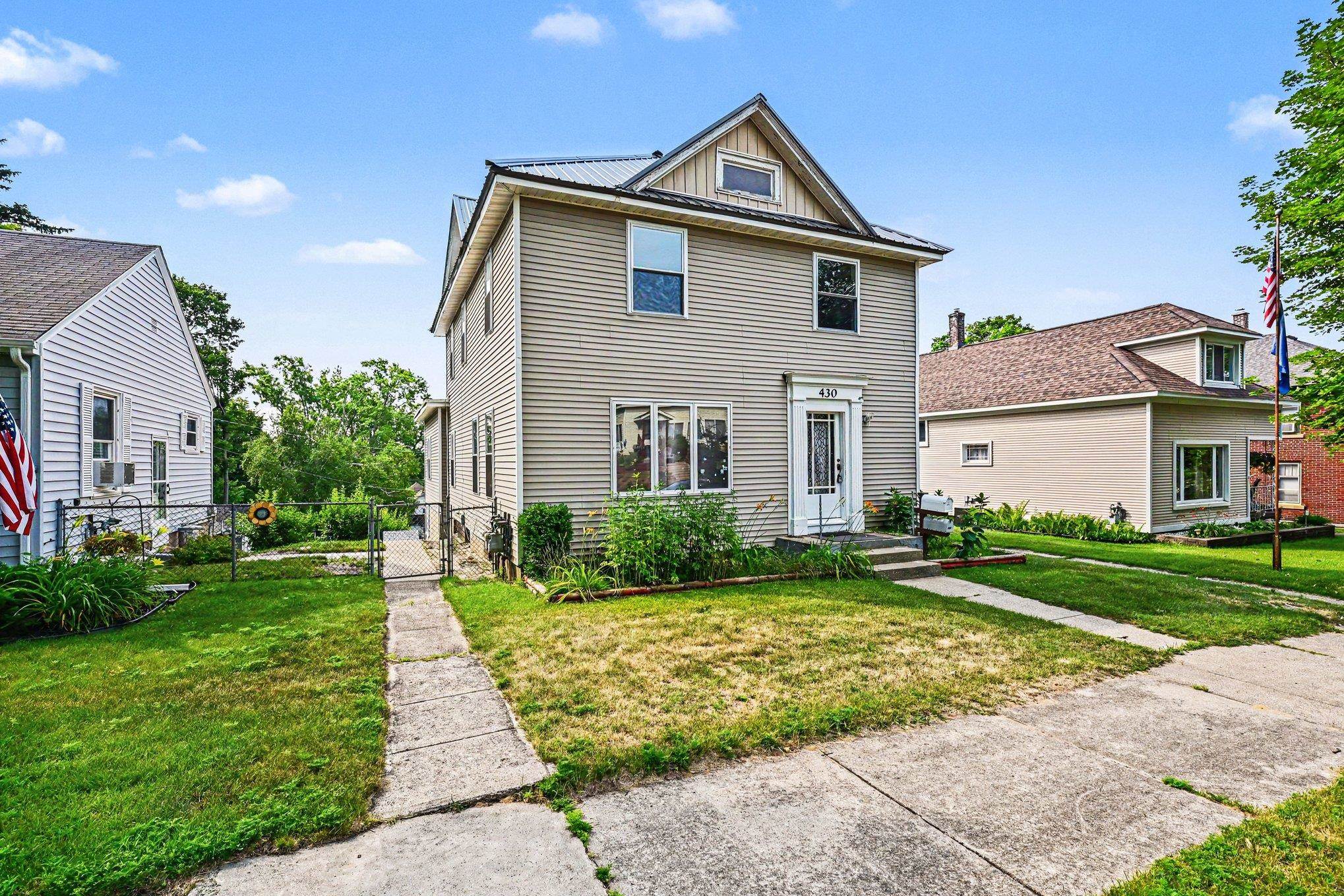 main property photo 1