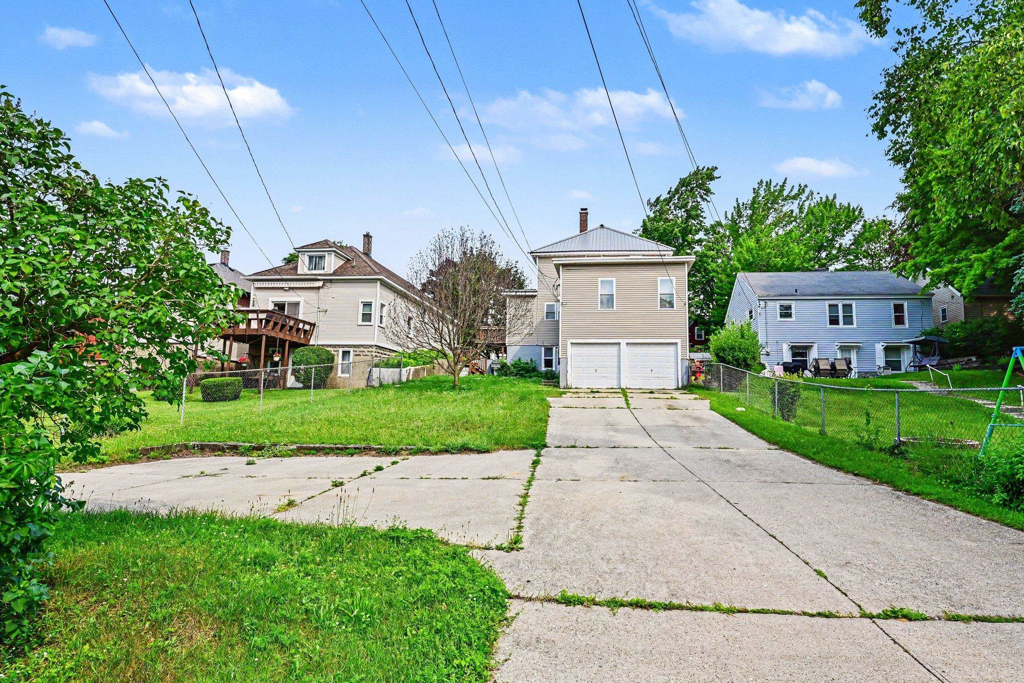 main property photo 34