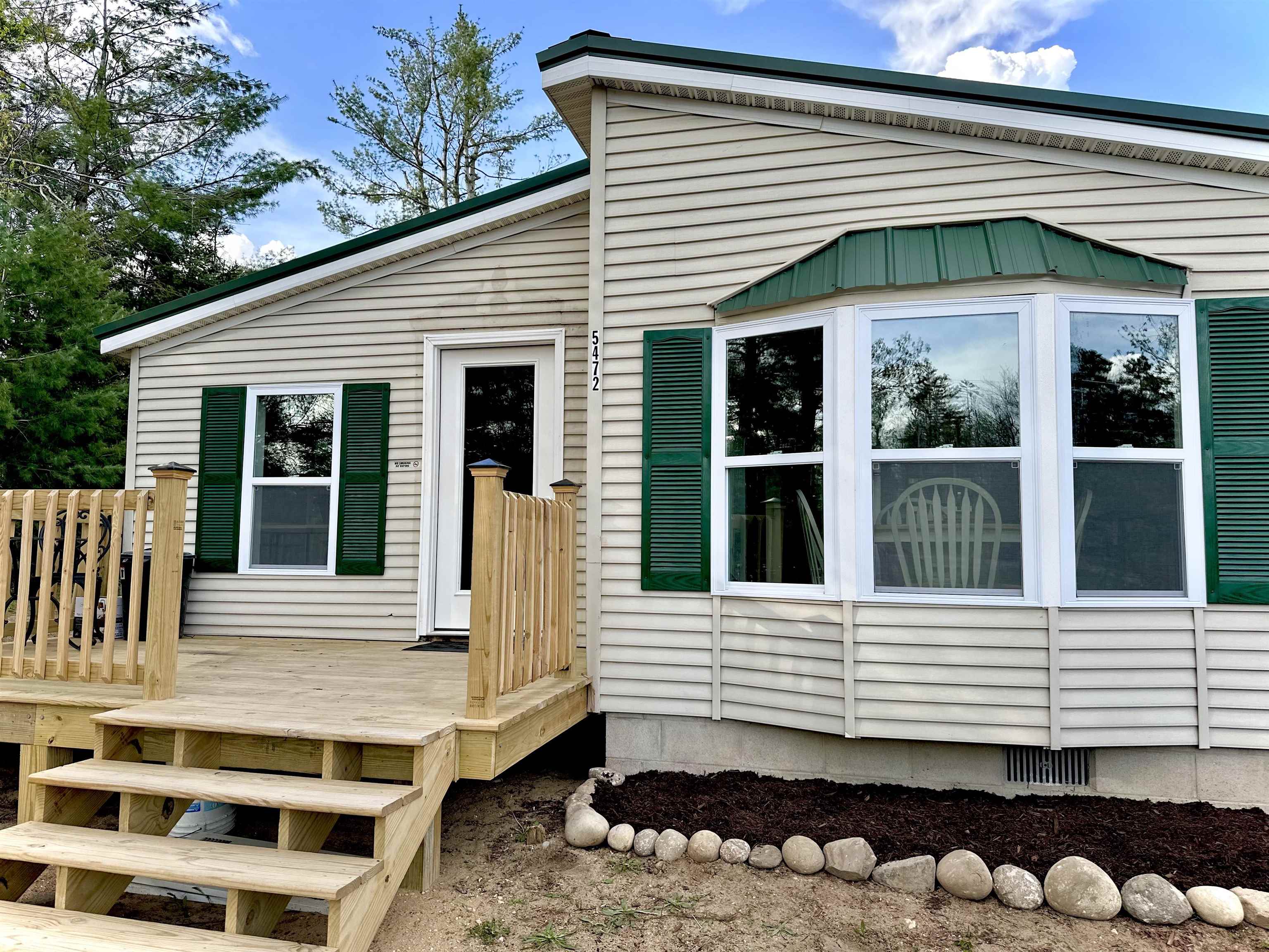 property viewer photo 12
