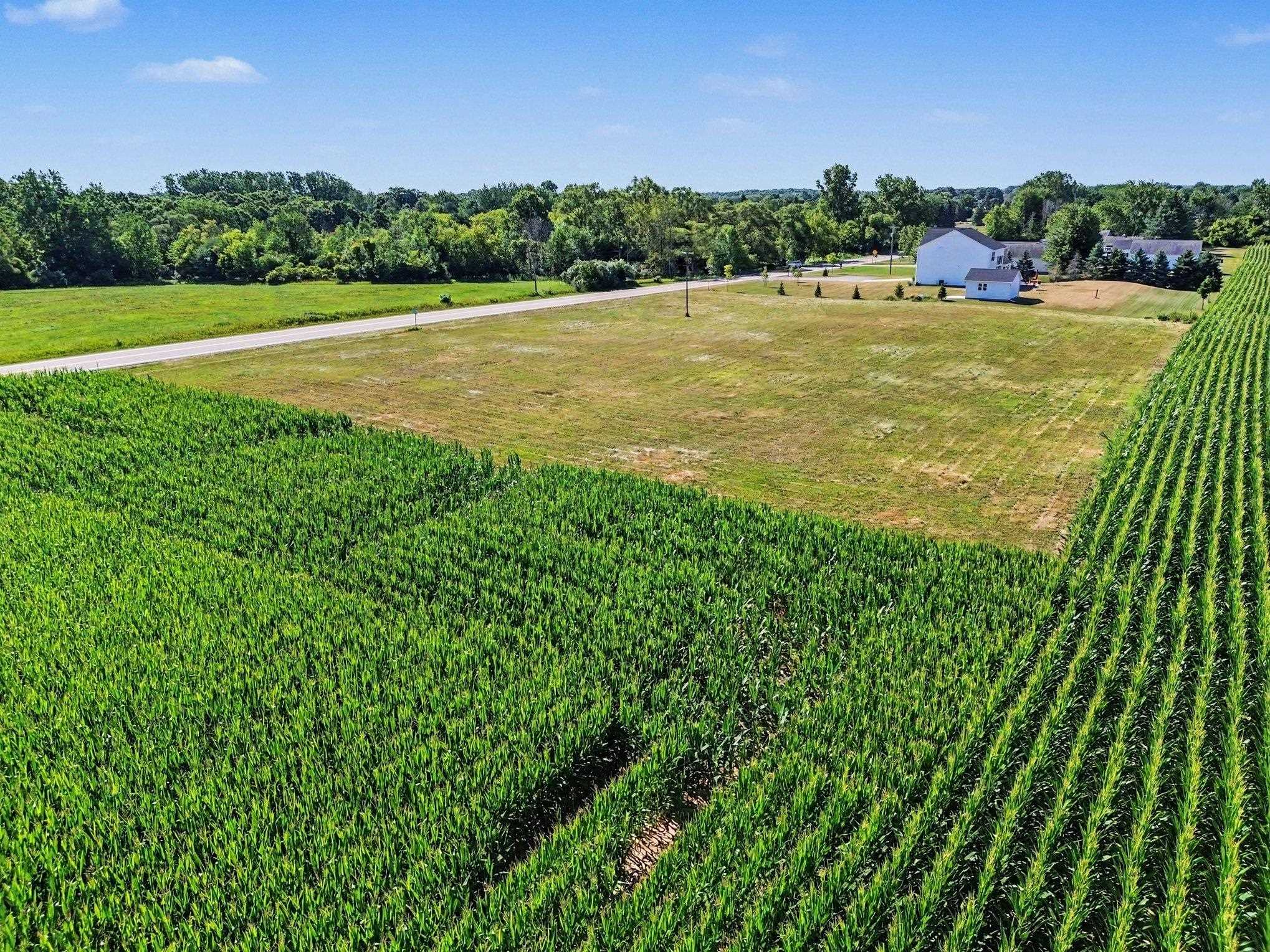 main property photo 15
