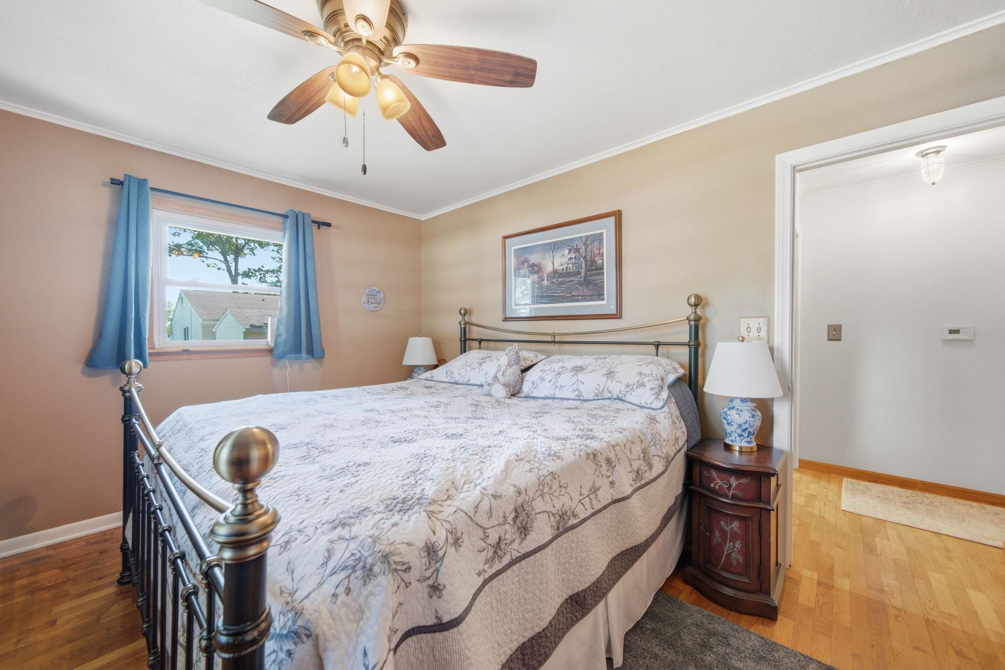 main property photo 36