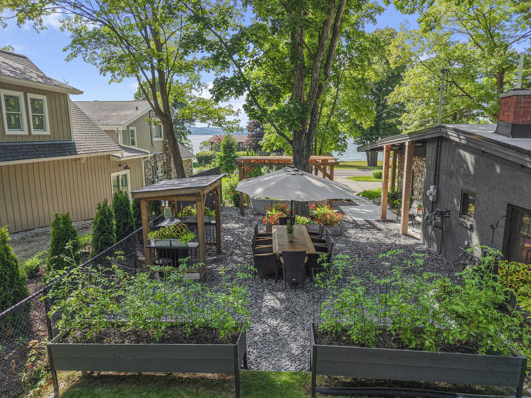 main property photo 58