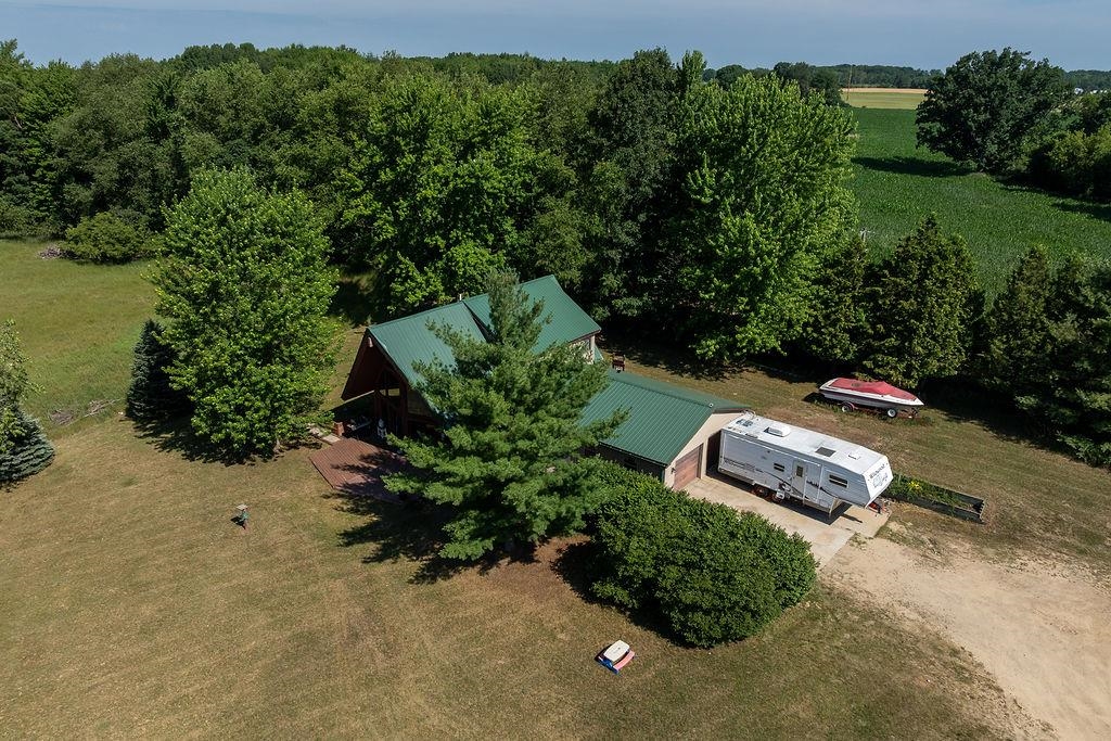 main property photo 75