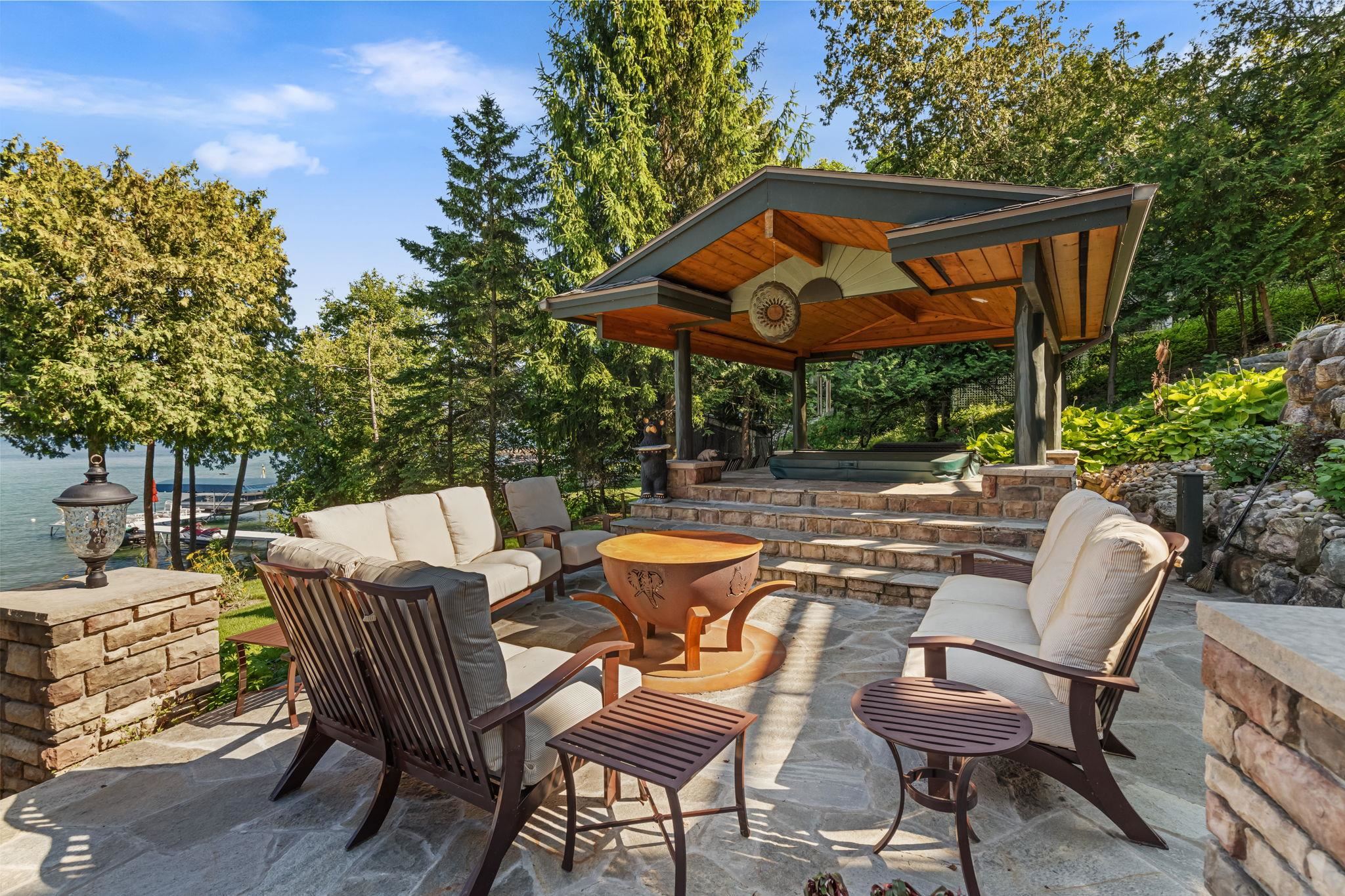main property photo 70