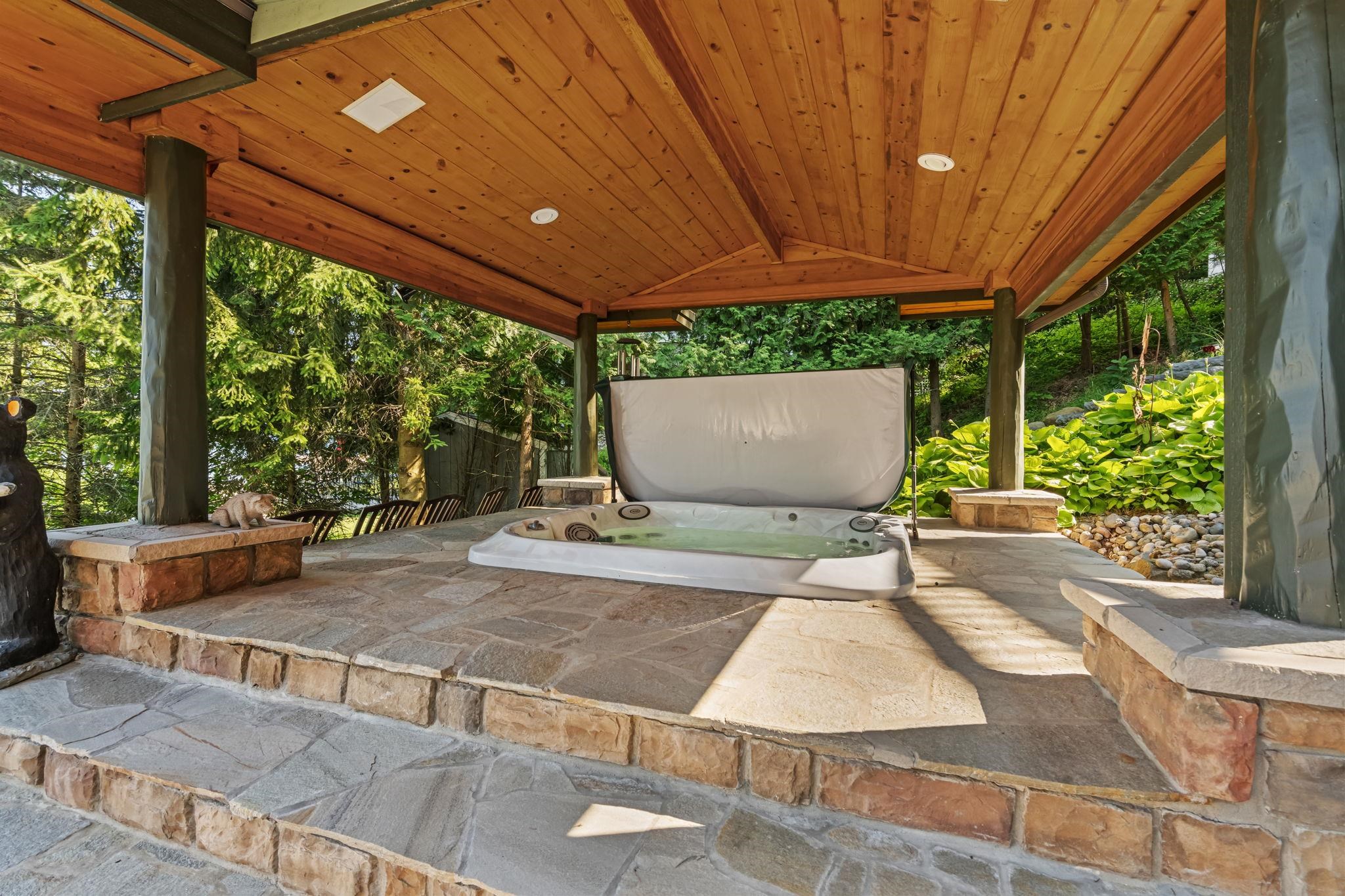 main property photo 73