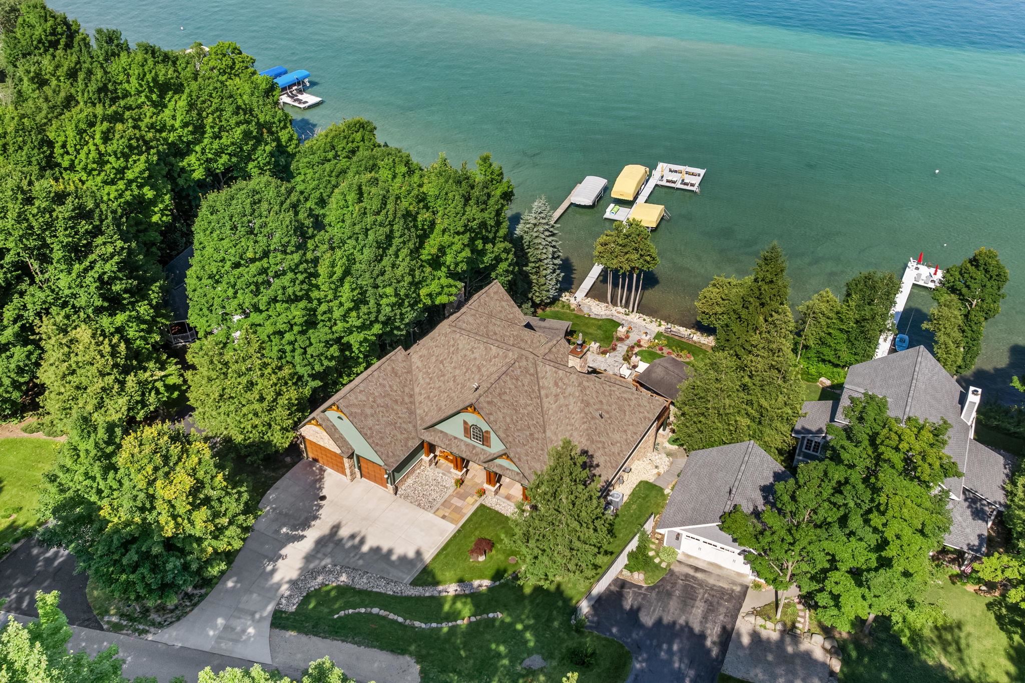 main property photo 90
