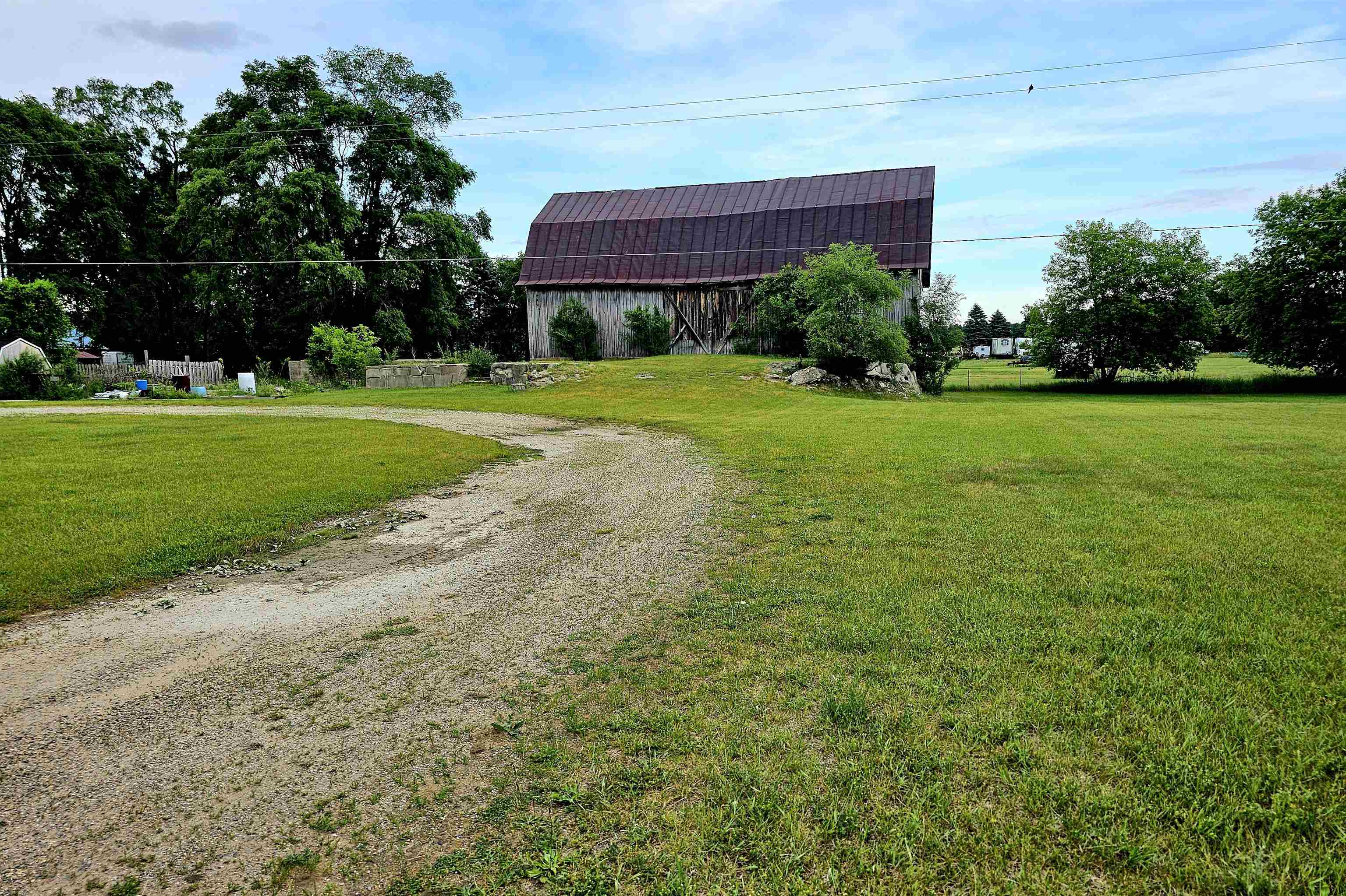 main property photo 0
