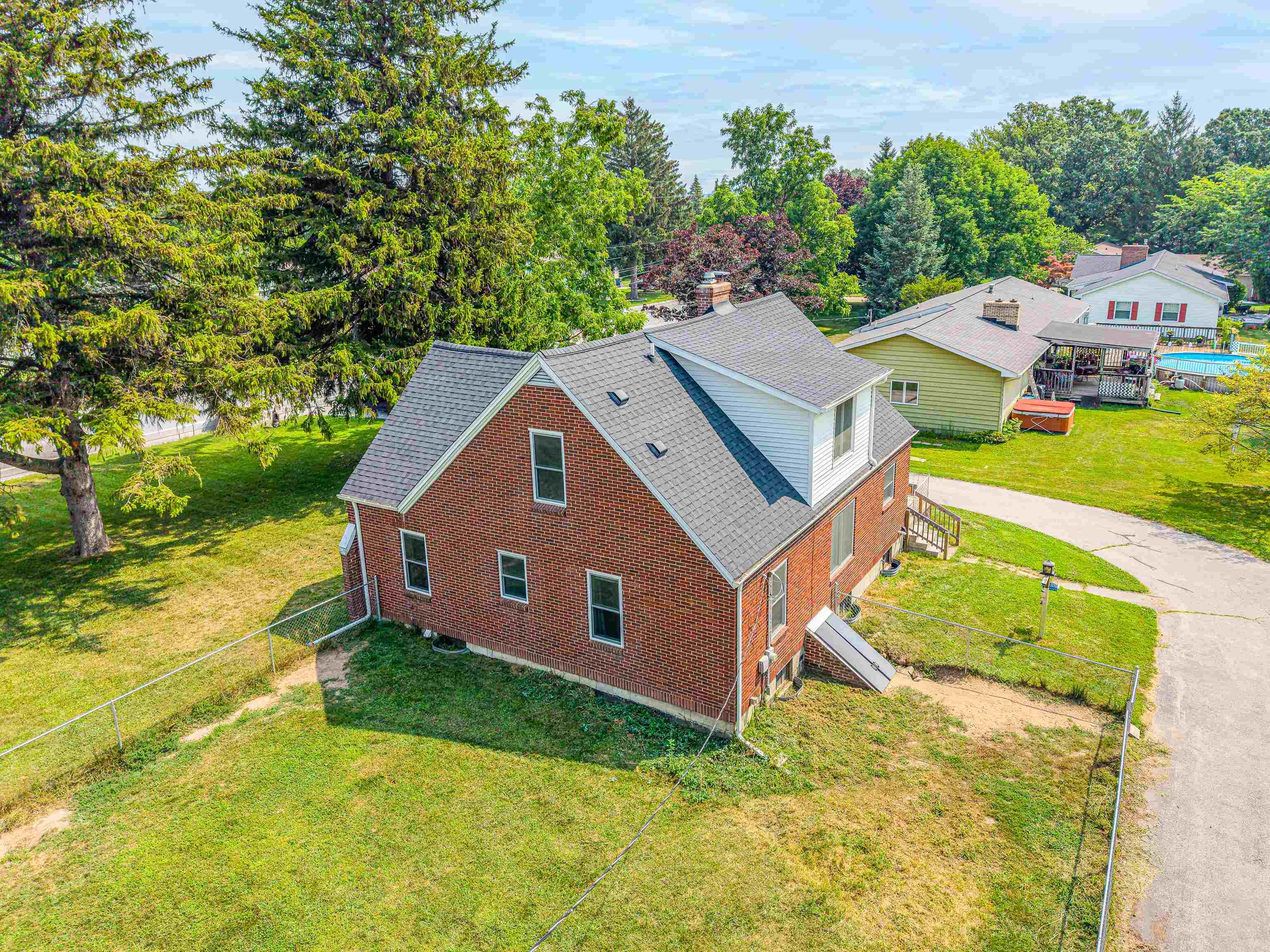 main property photo 52