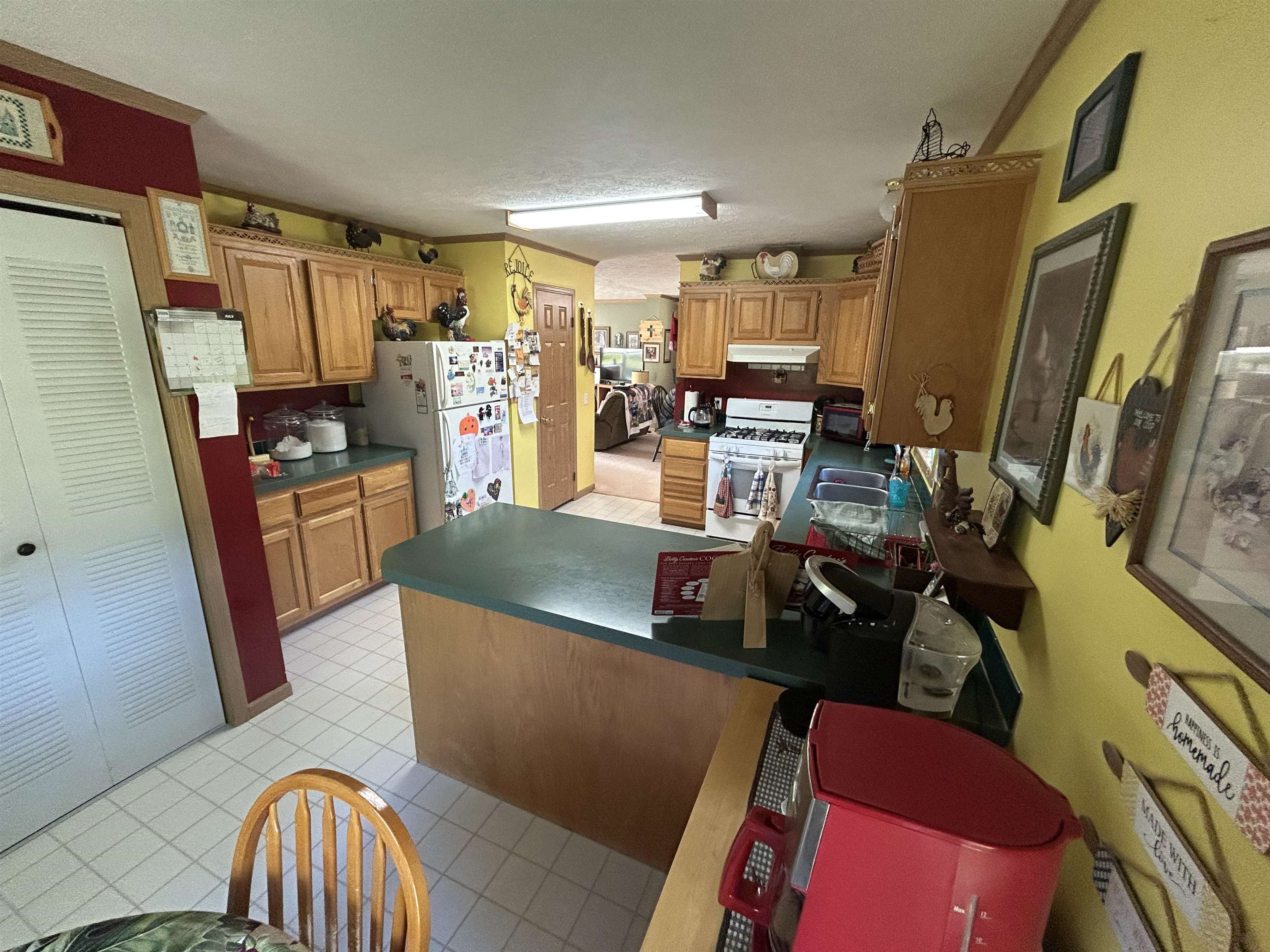main property photo 12