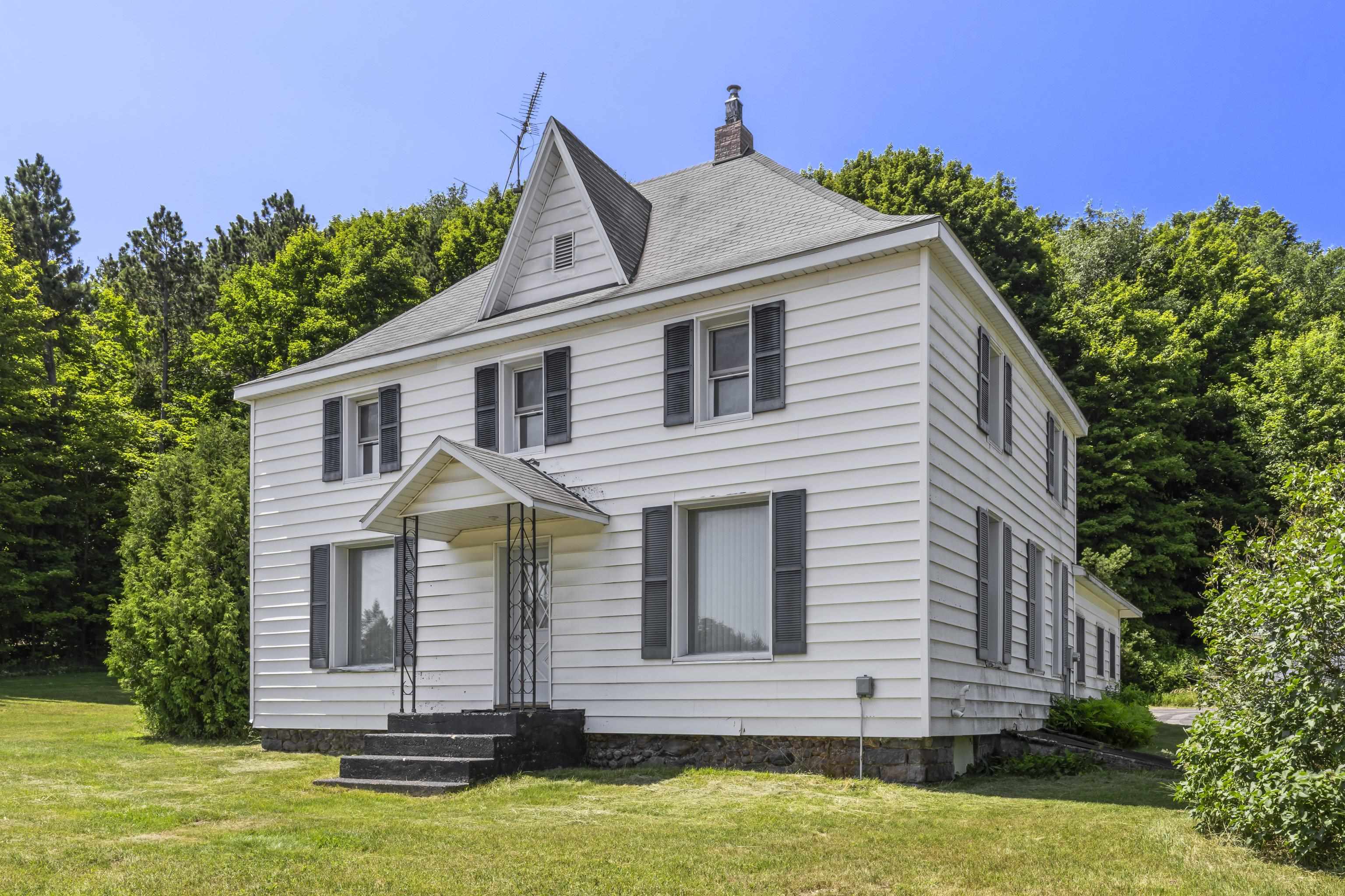 main property photo 14