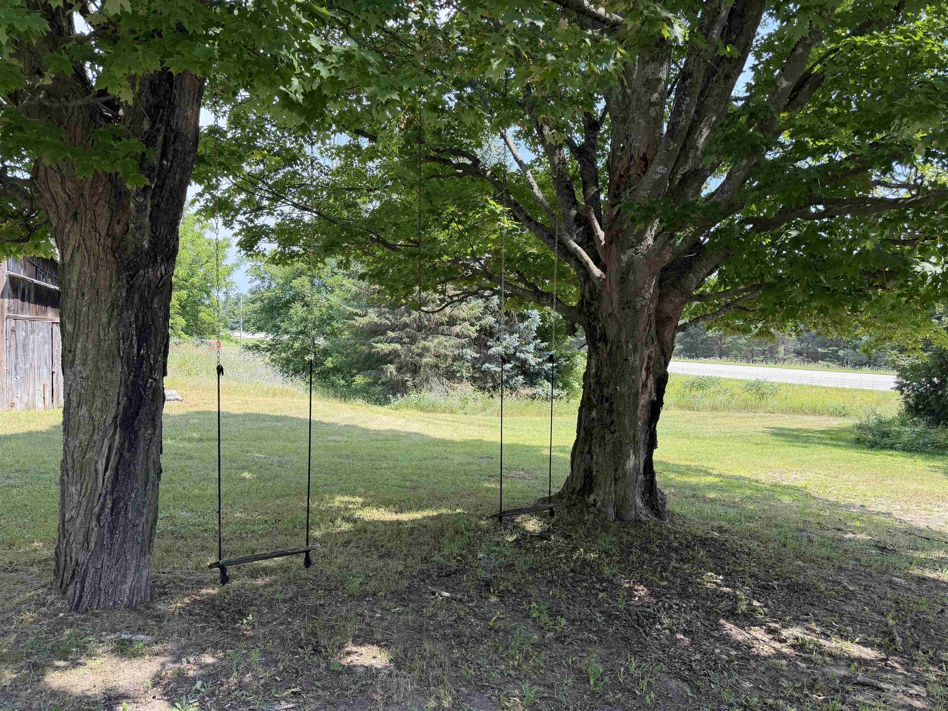 main property photo 49
