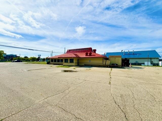main property photo 10