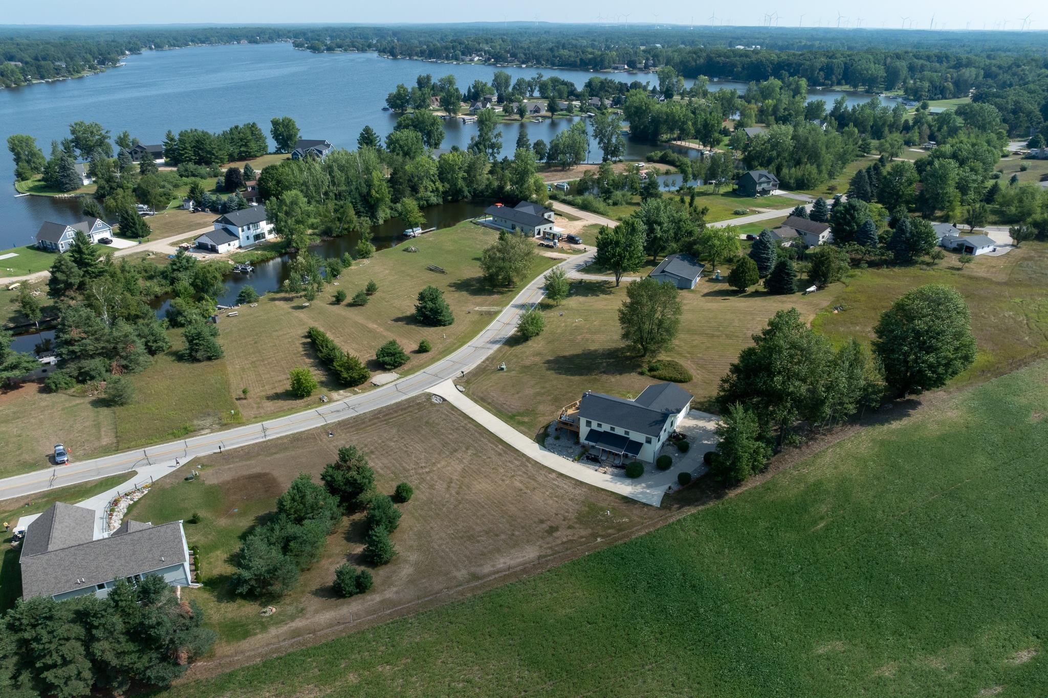 main property photo 6