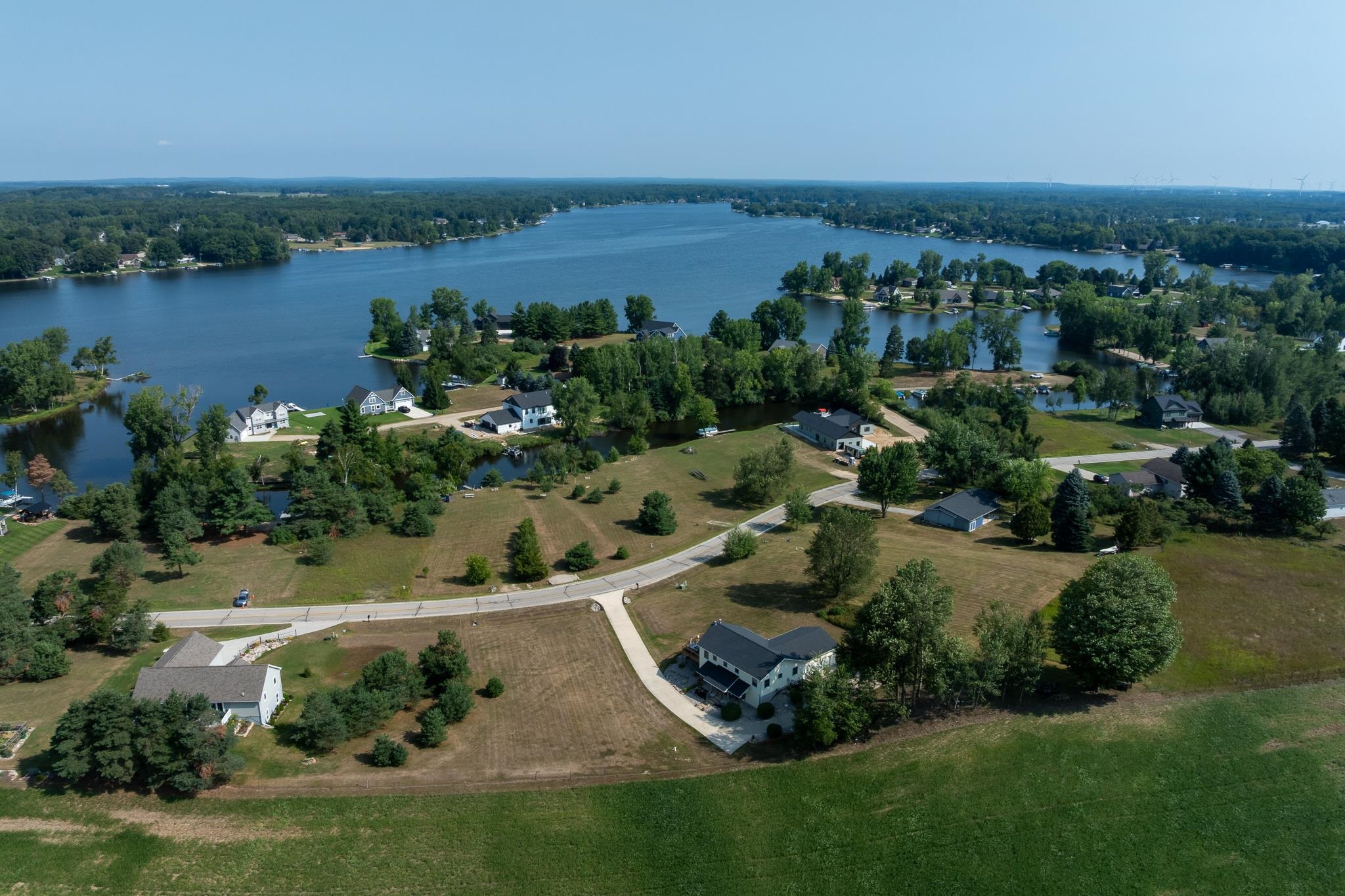 main property photo 7
