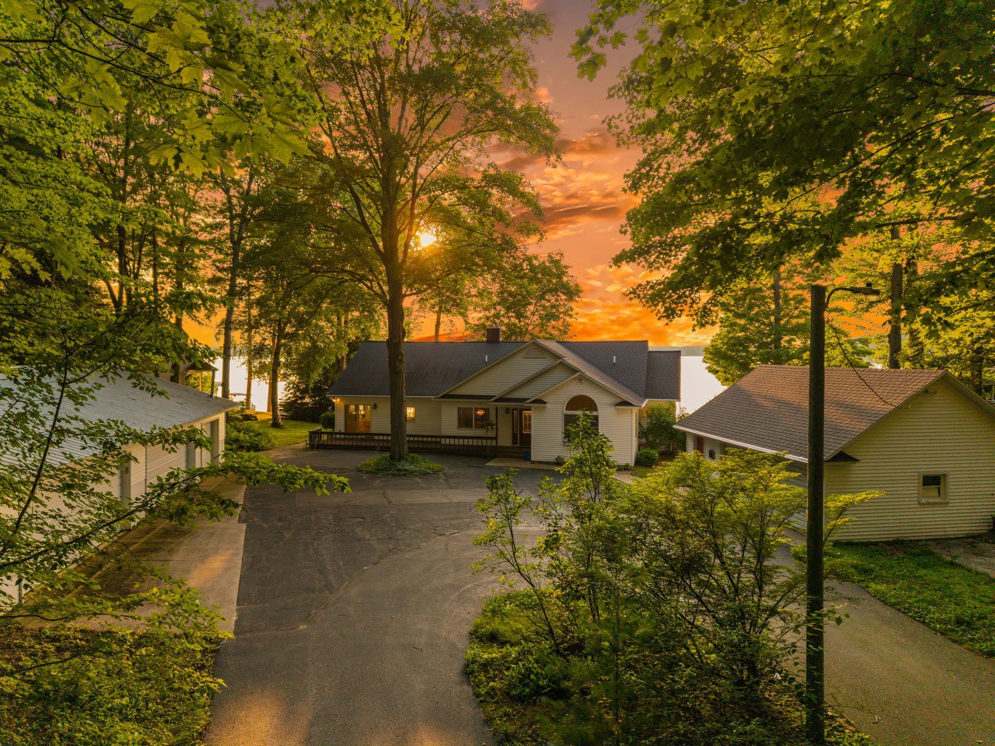 main property photo 84