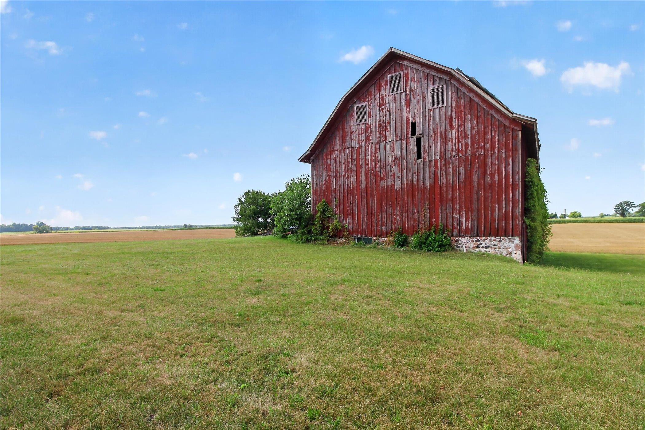 main property photo 49