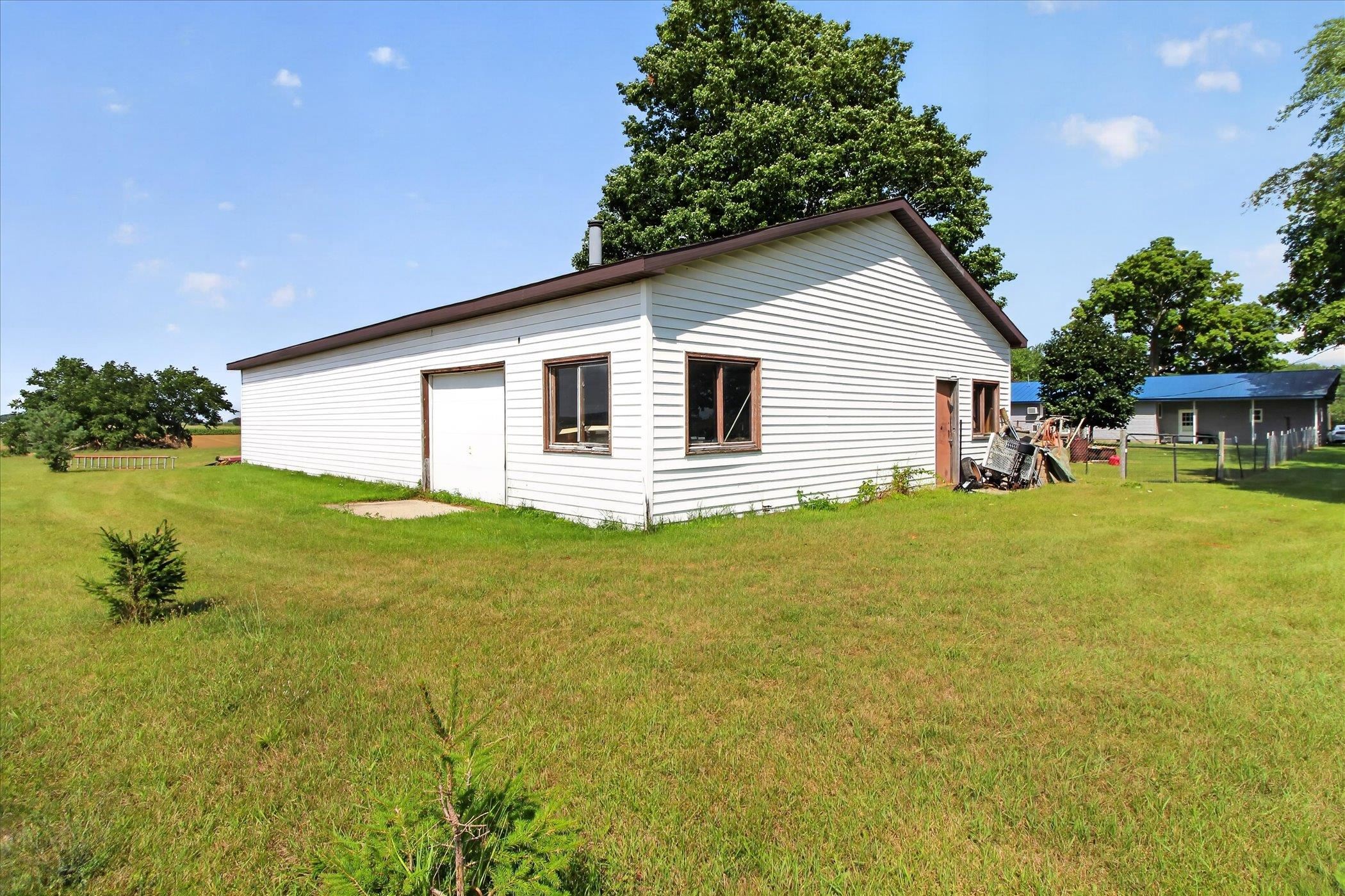 main property photo 53