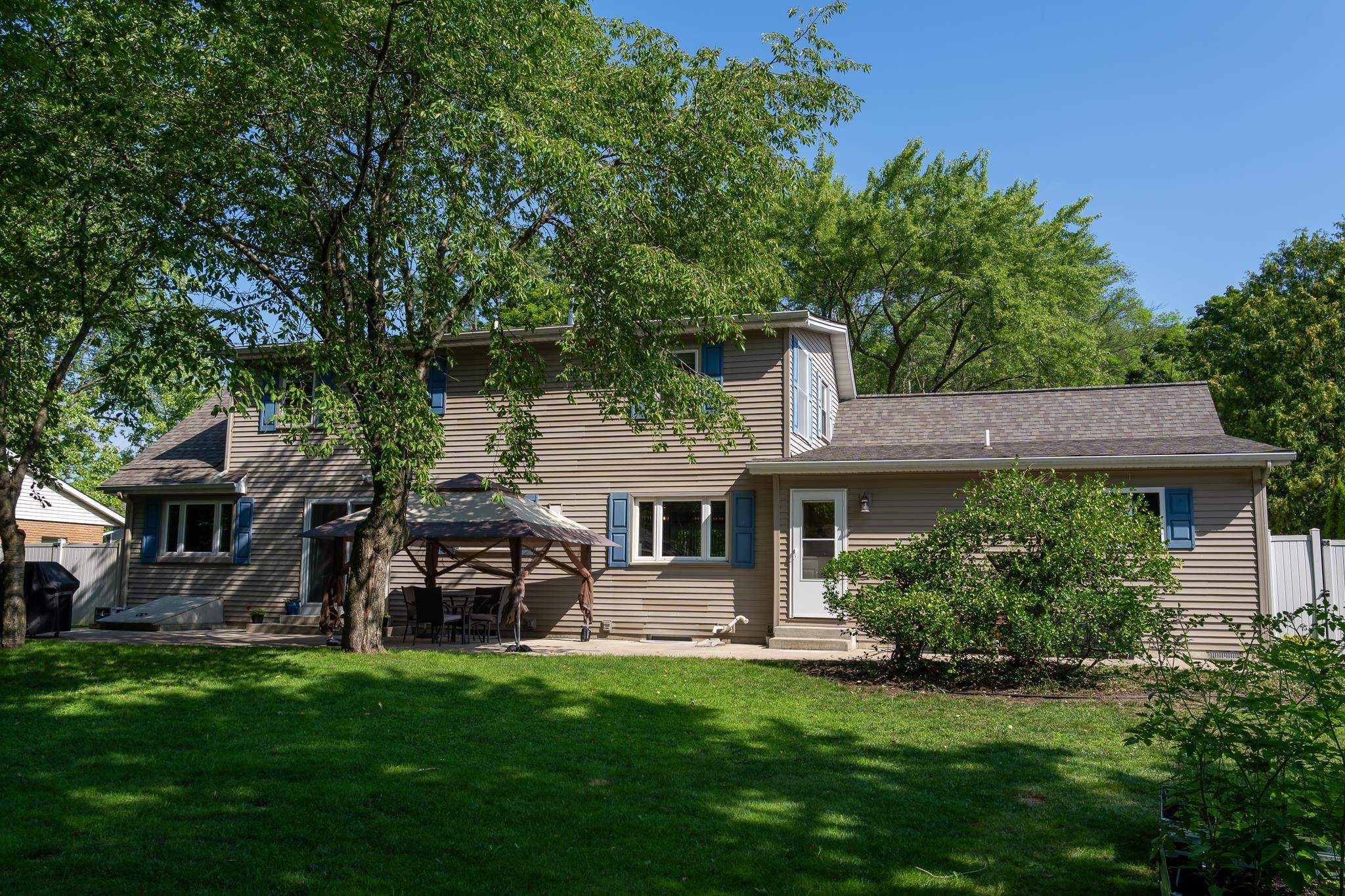 main property photo 77