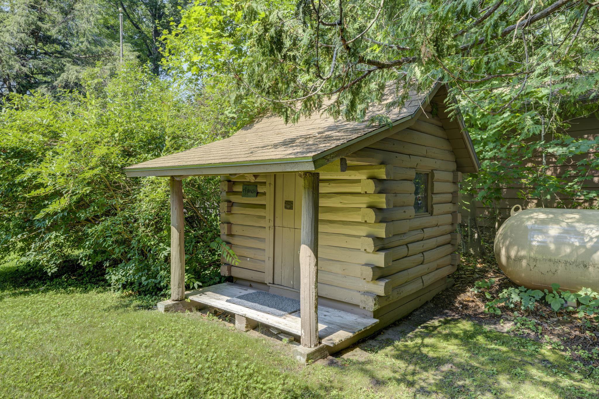 main property photo 59