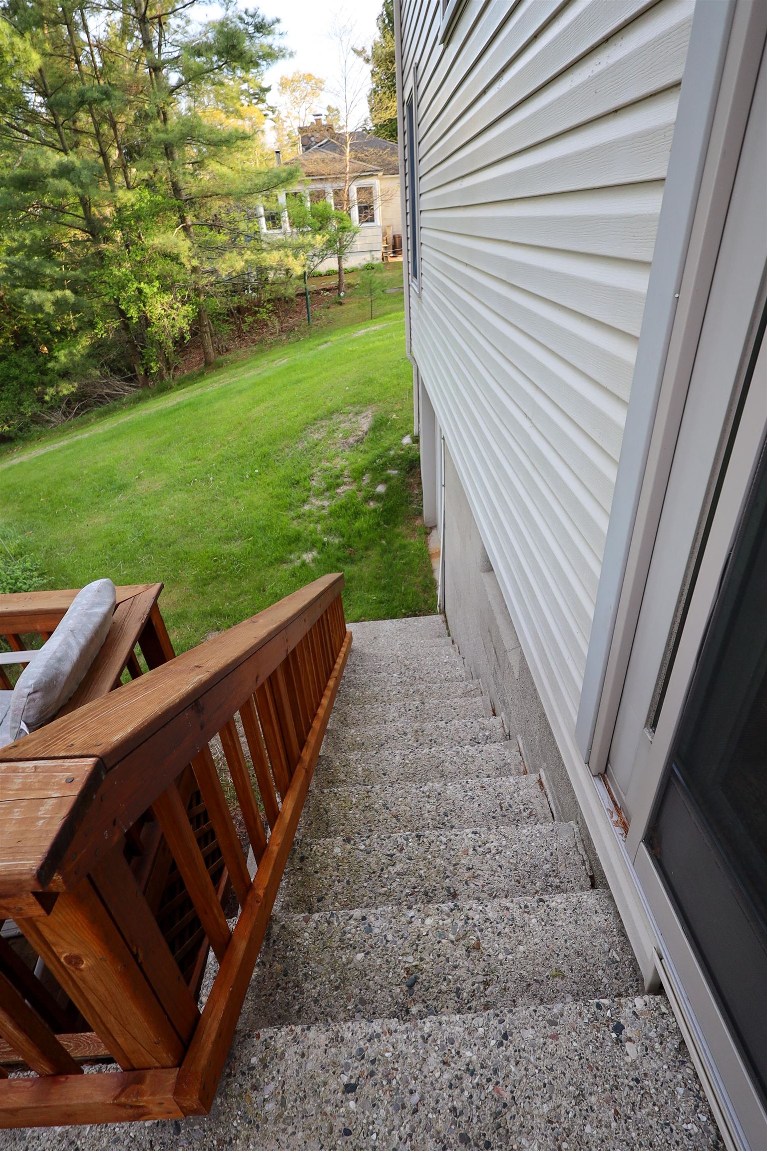 main property photo 50