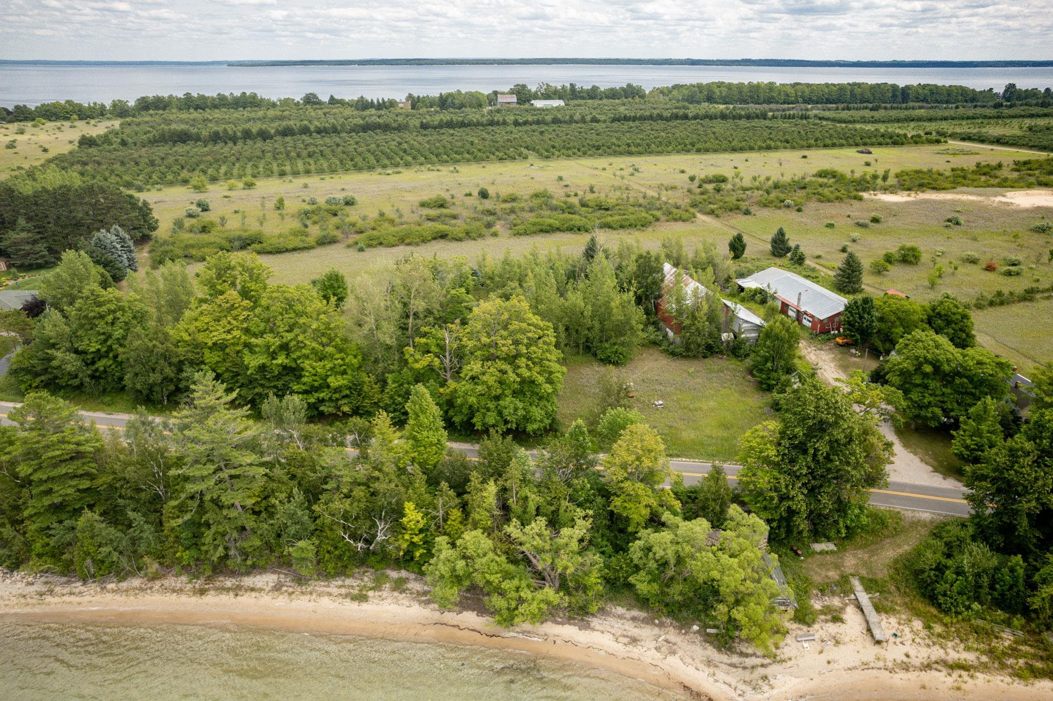main property photo 13