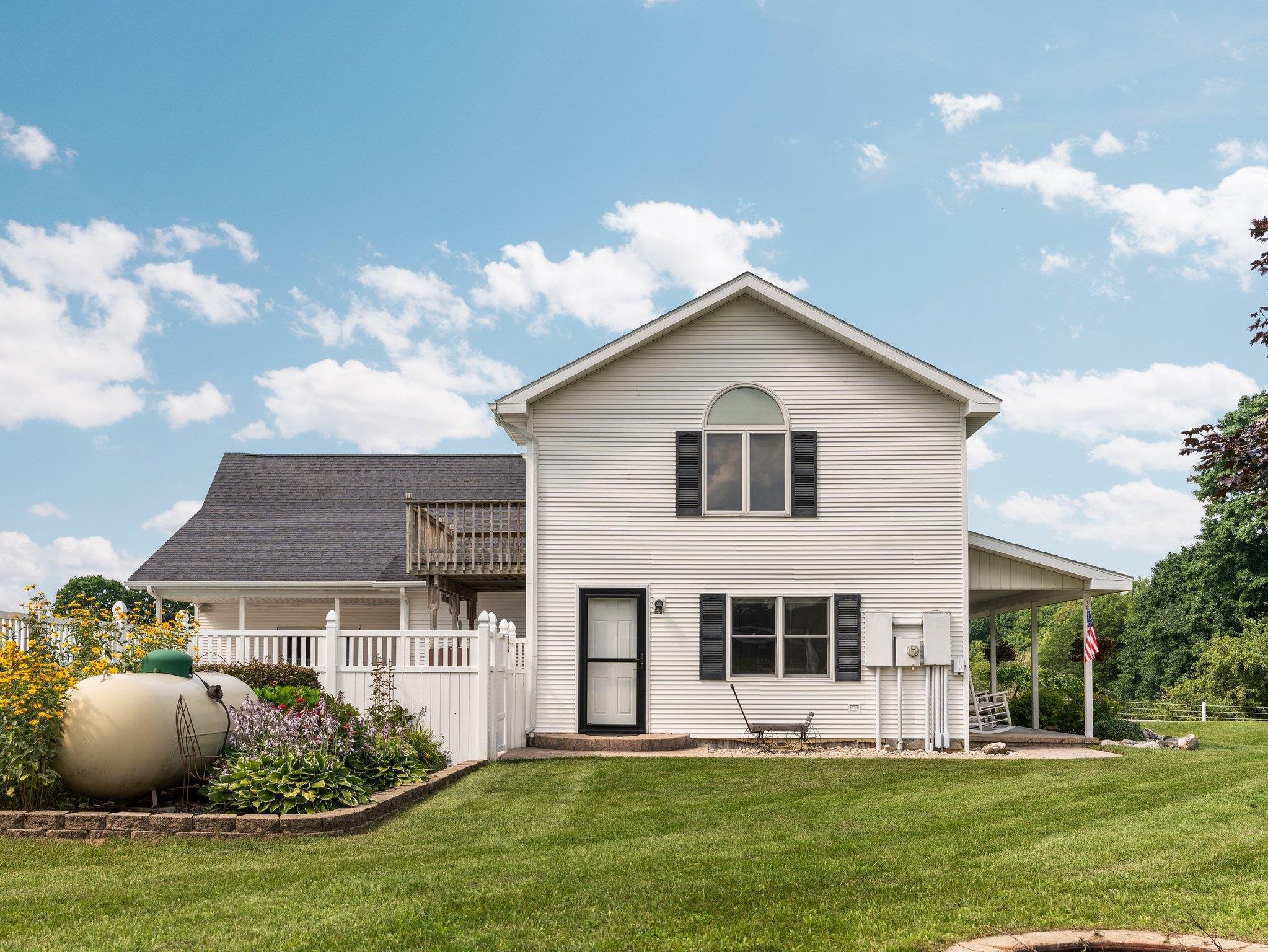 main property photo 65