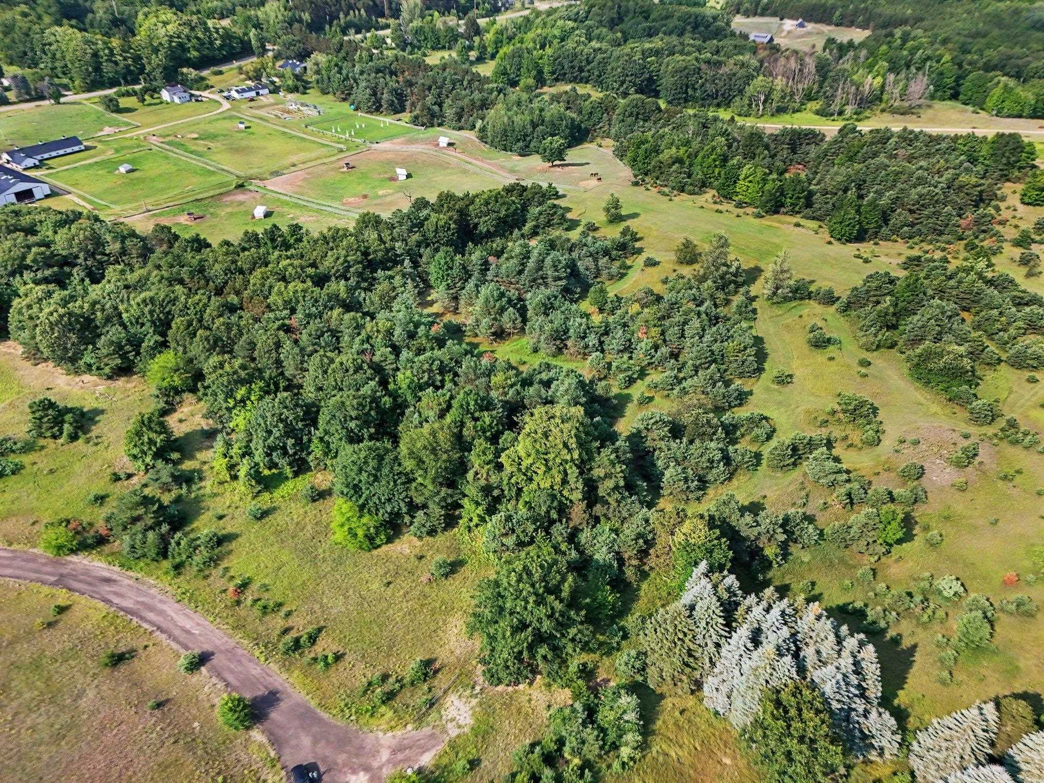 main property photo 15