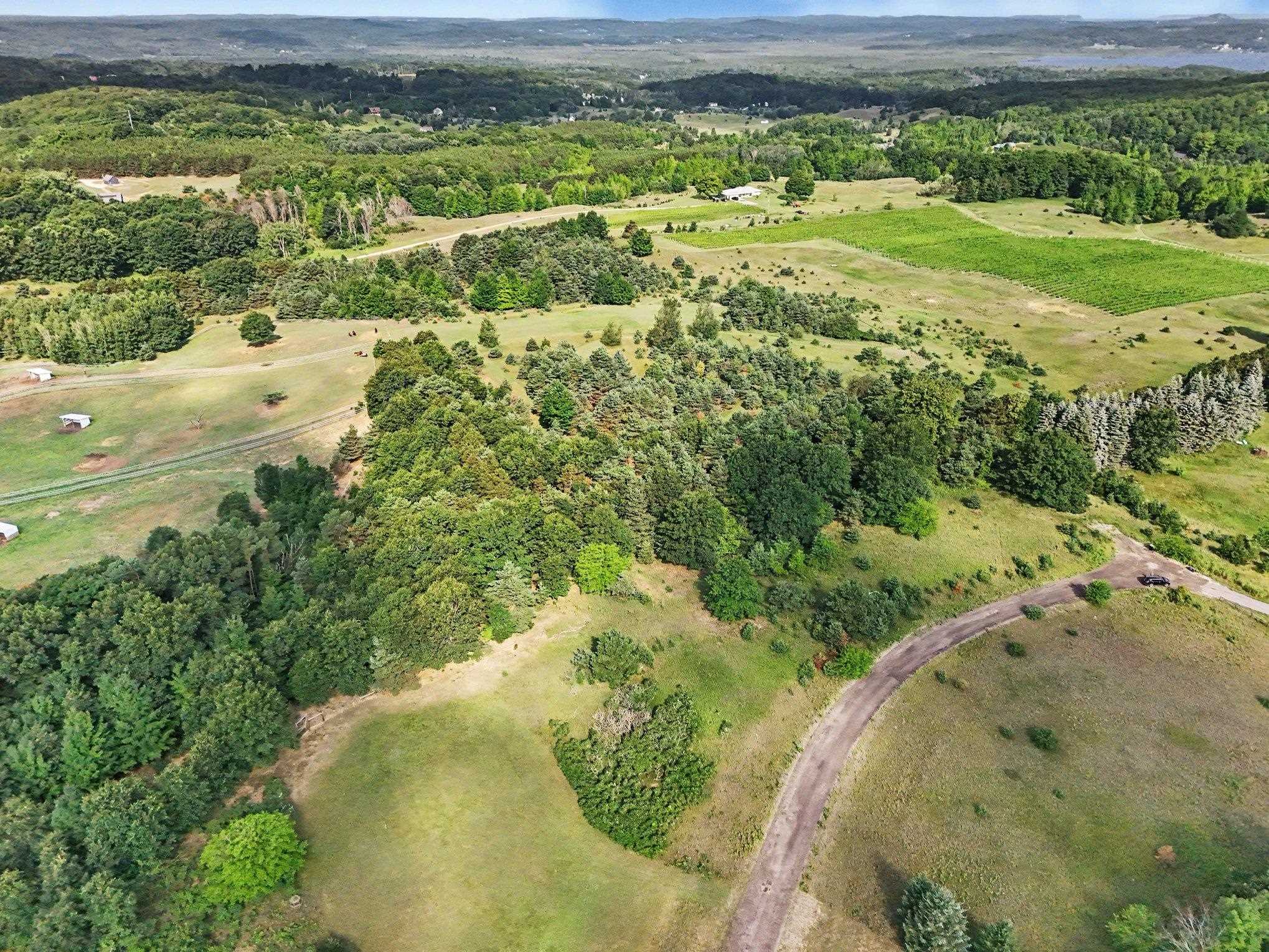 main property photo 7
