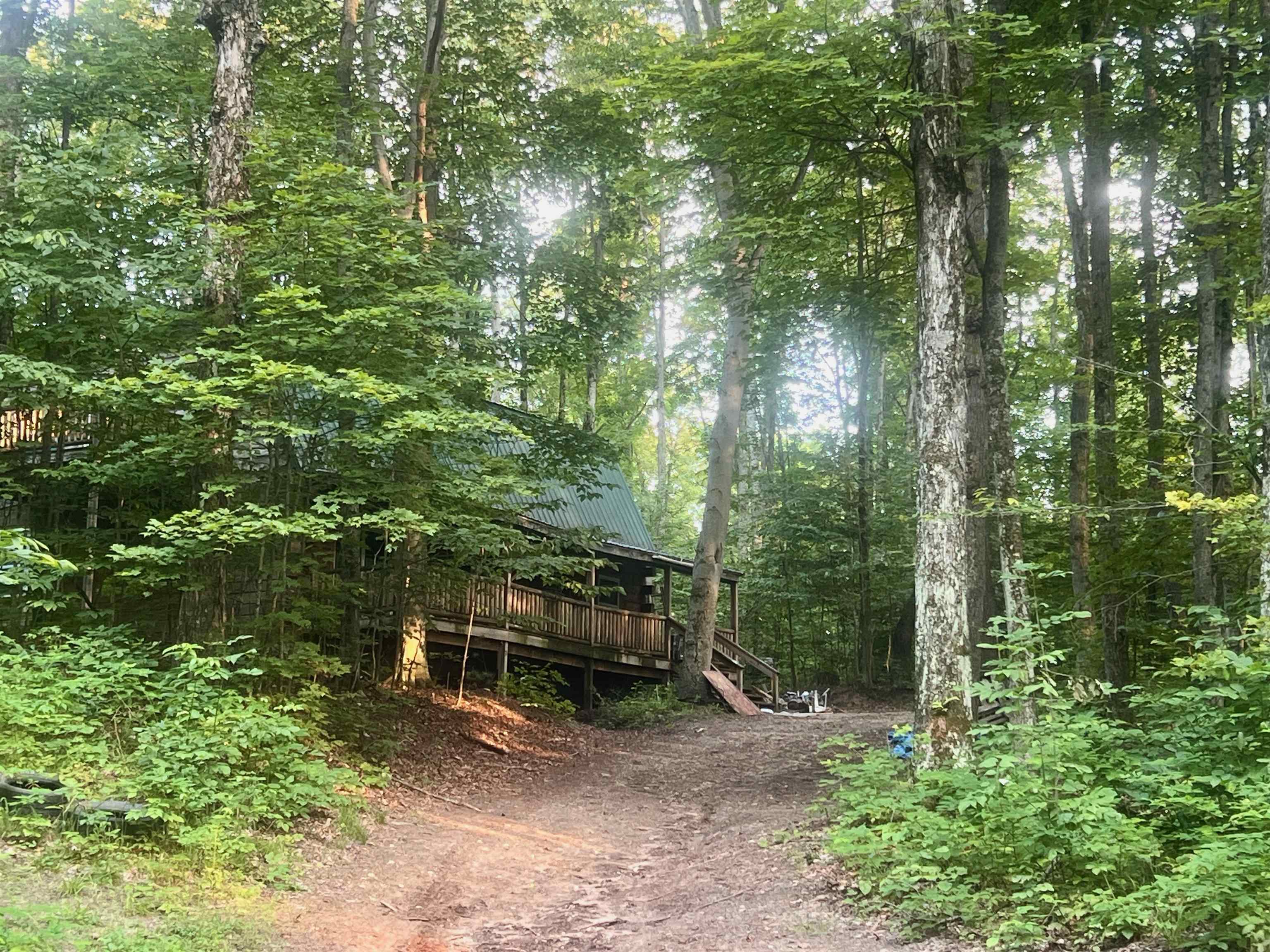 main property photo 30