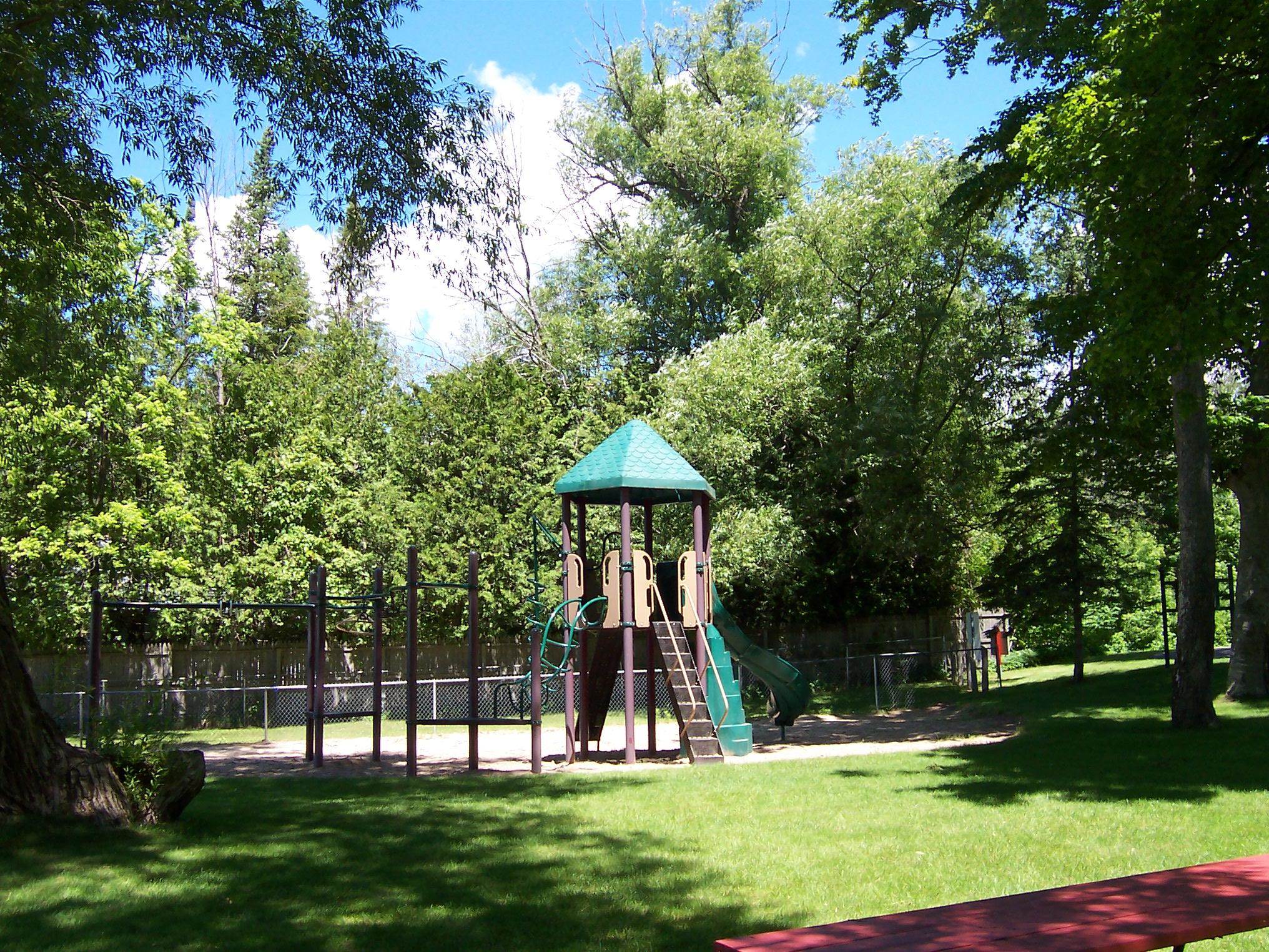 main property photo 27