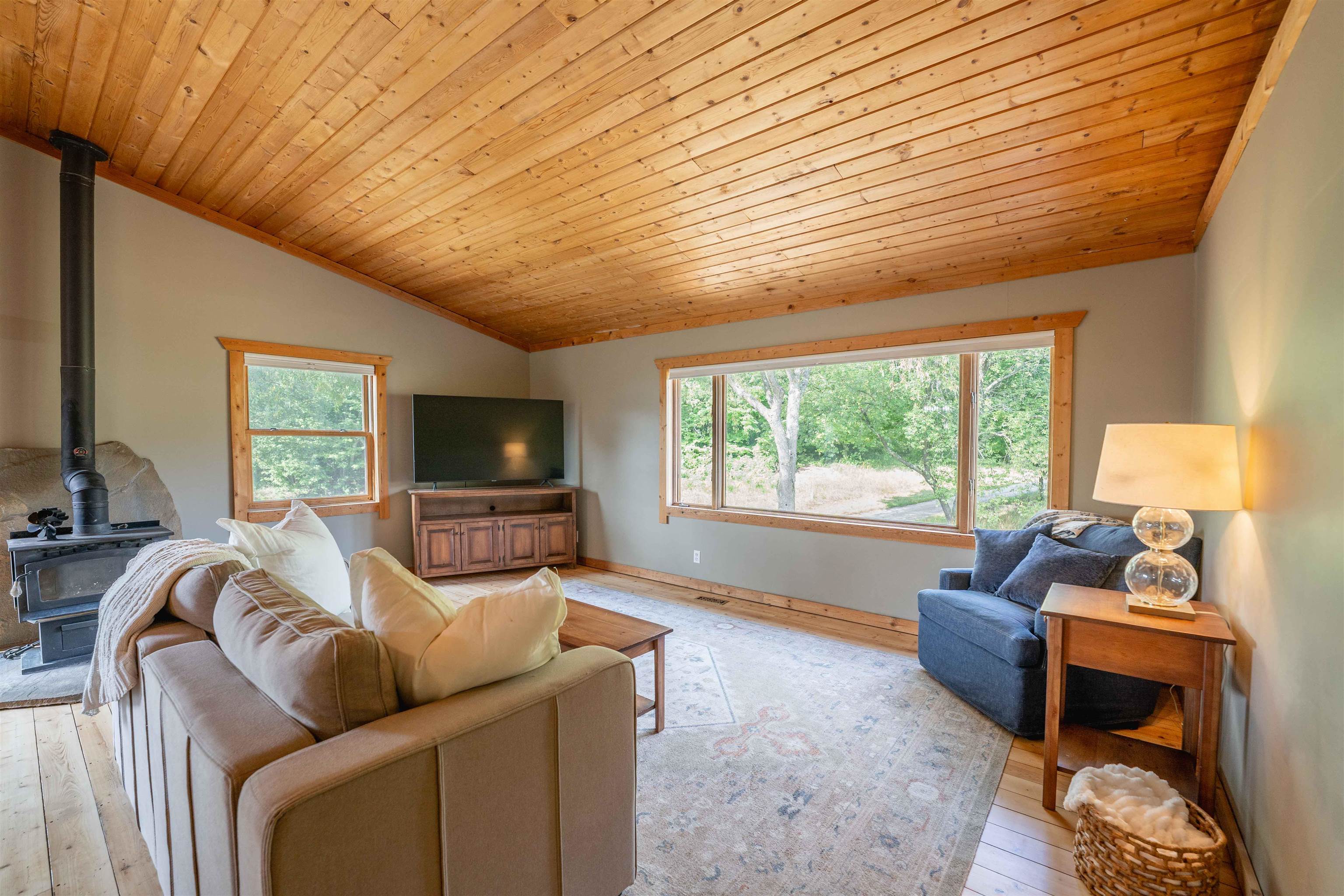 main property photo 68