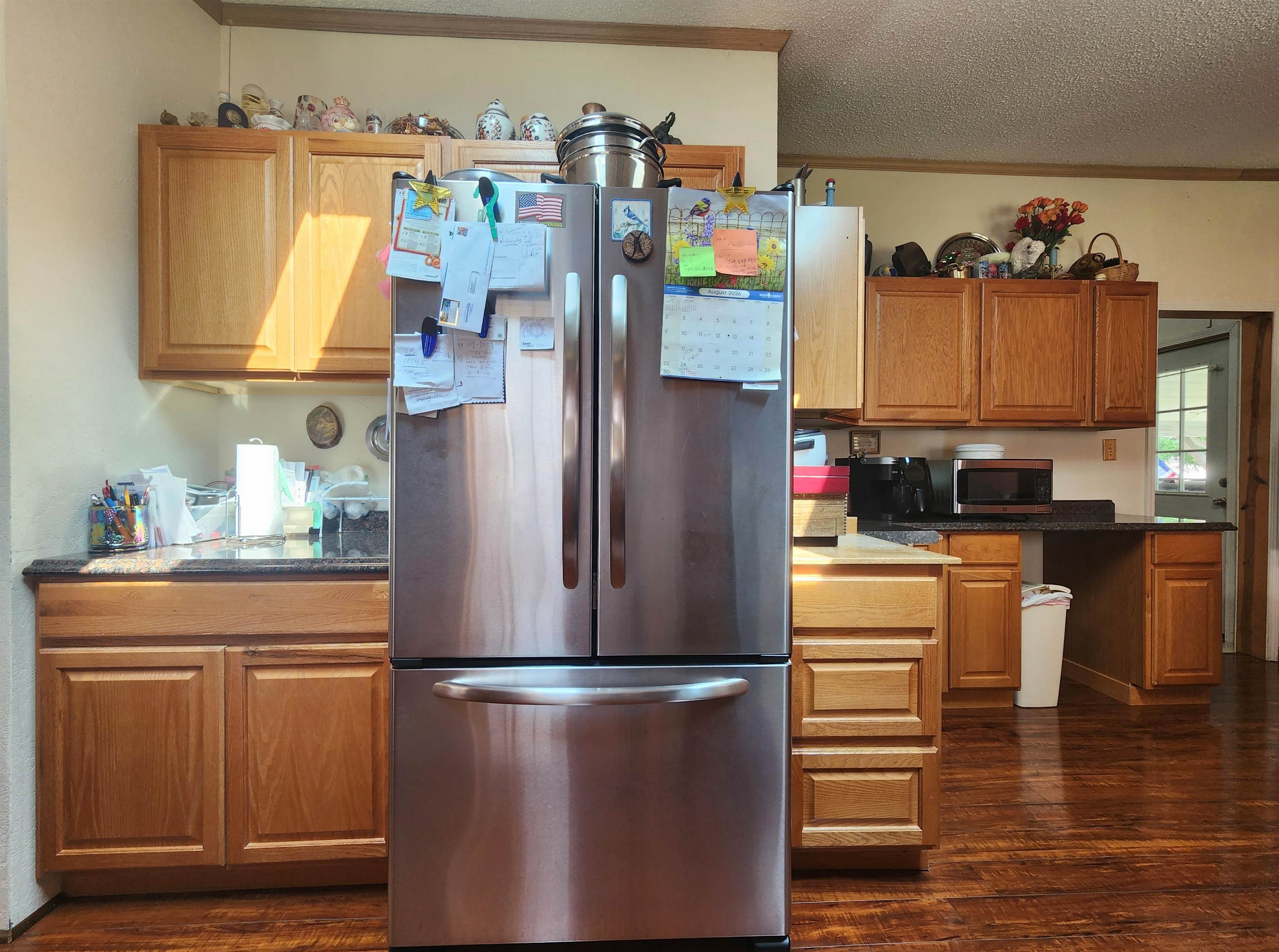 main property photo 7