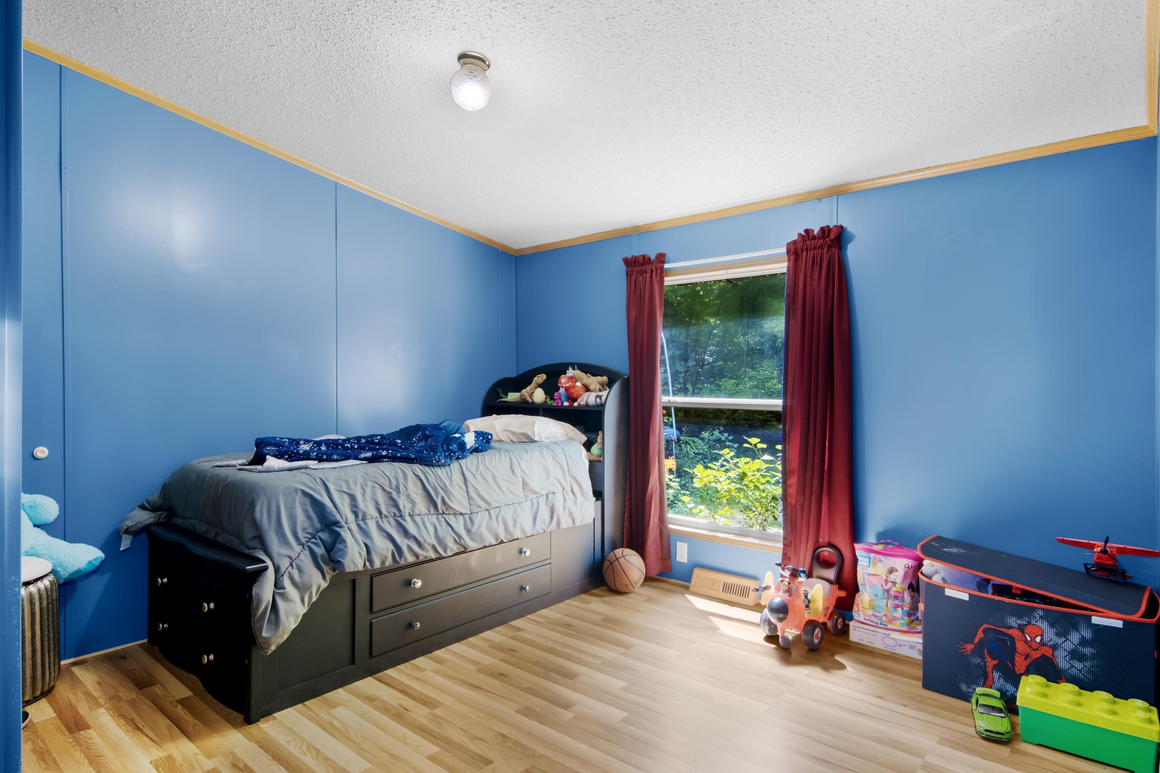 main property photo 22