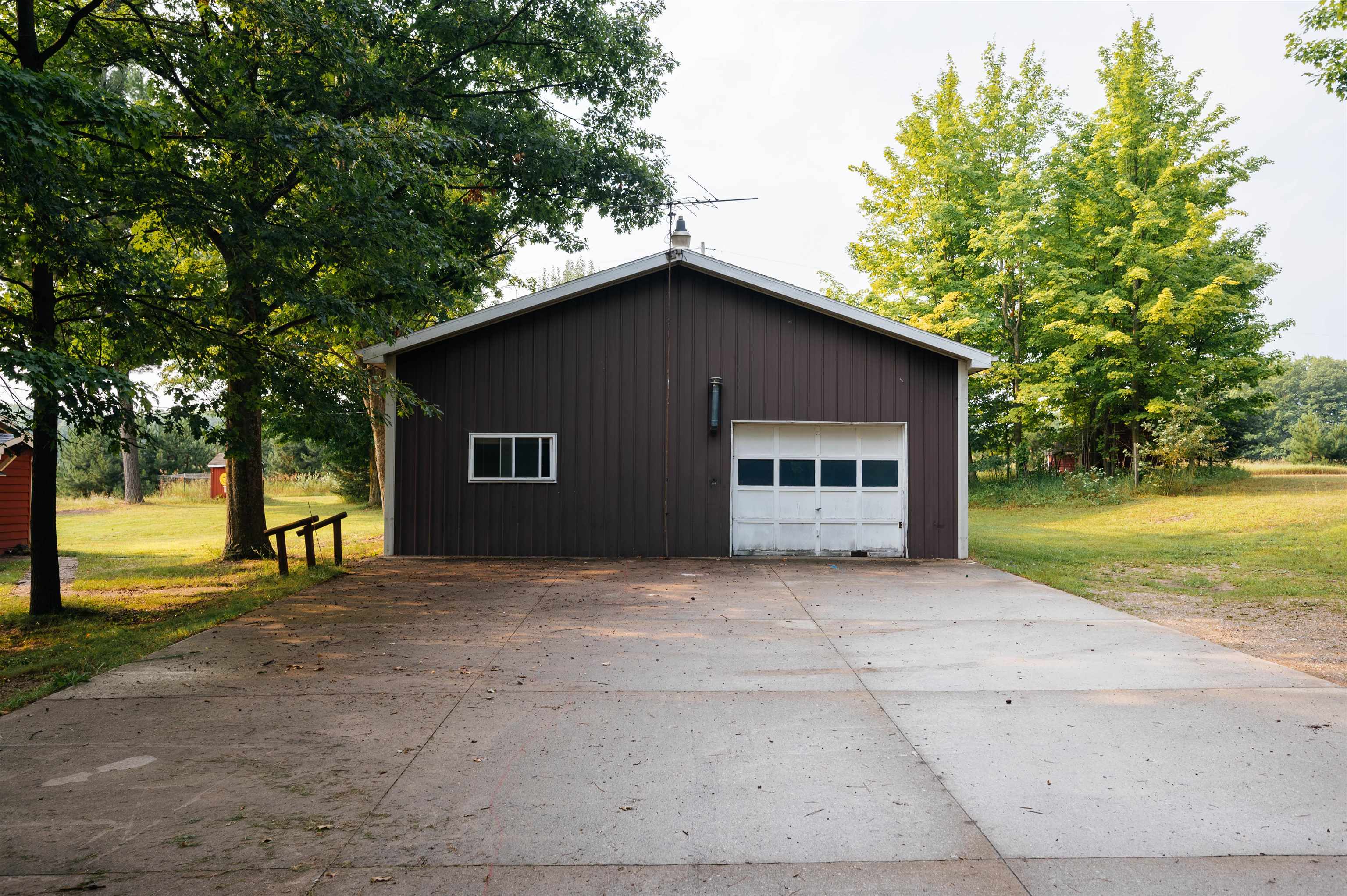 main property photo 55