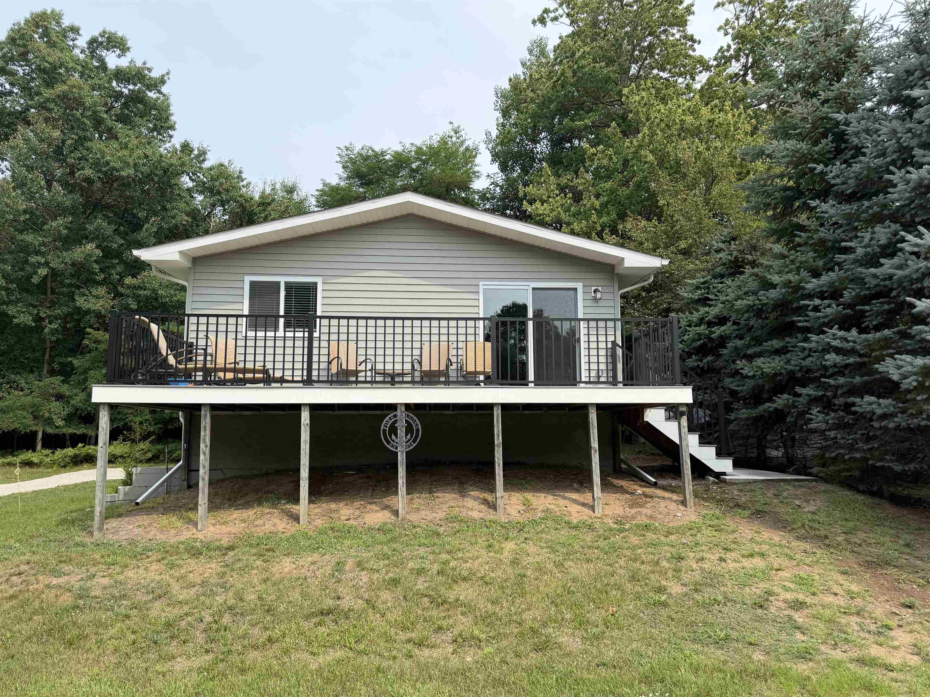 main property photo 39